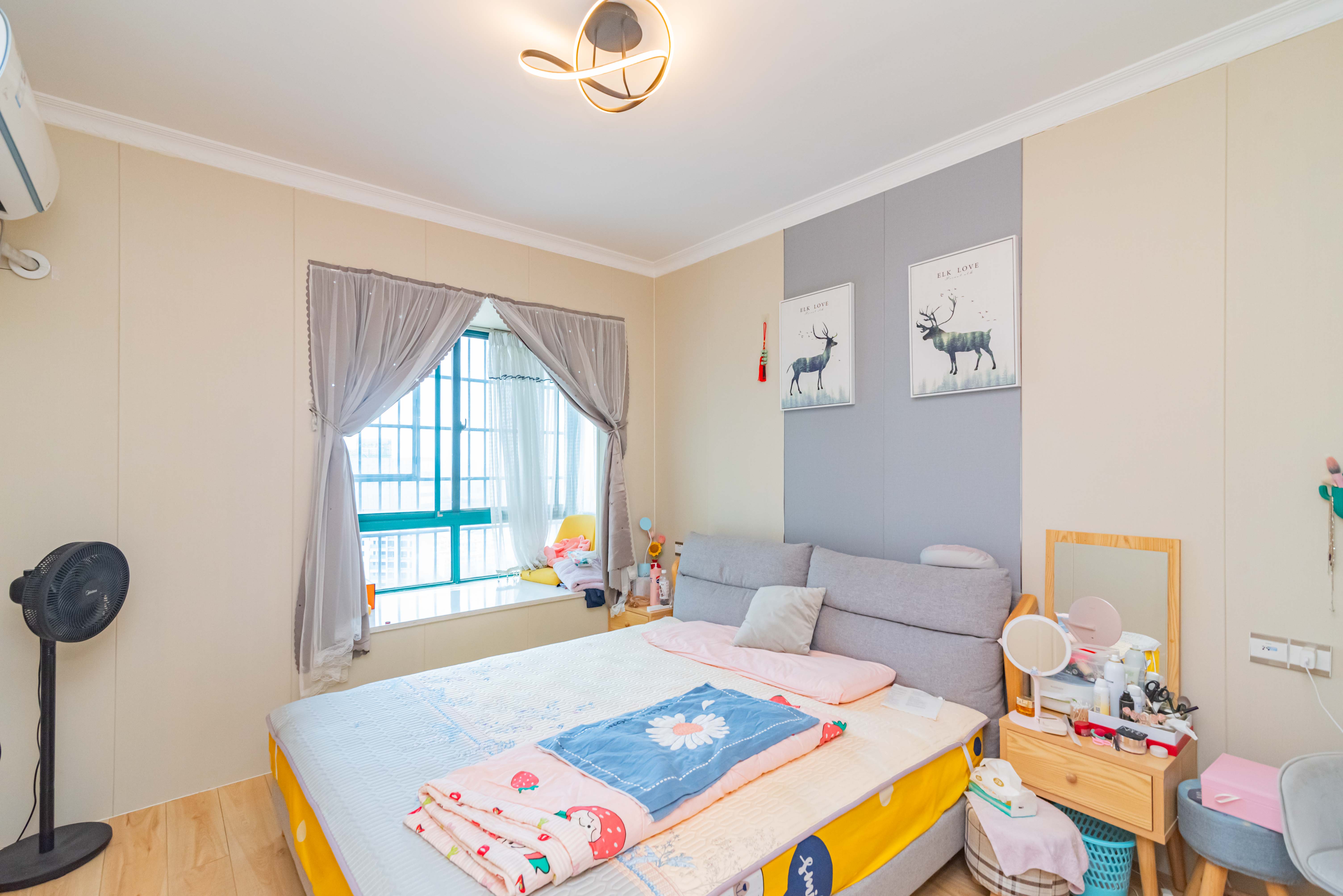 才子佳苑一期/二期  3室2厅2卫   99.80万卧室