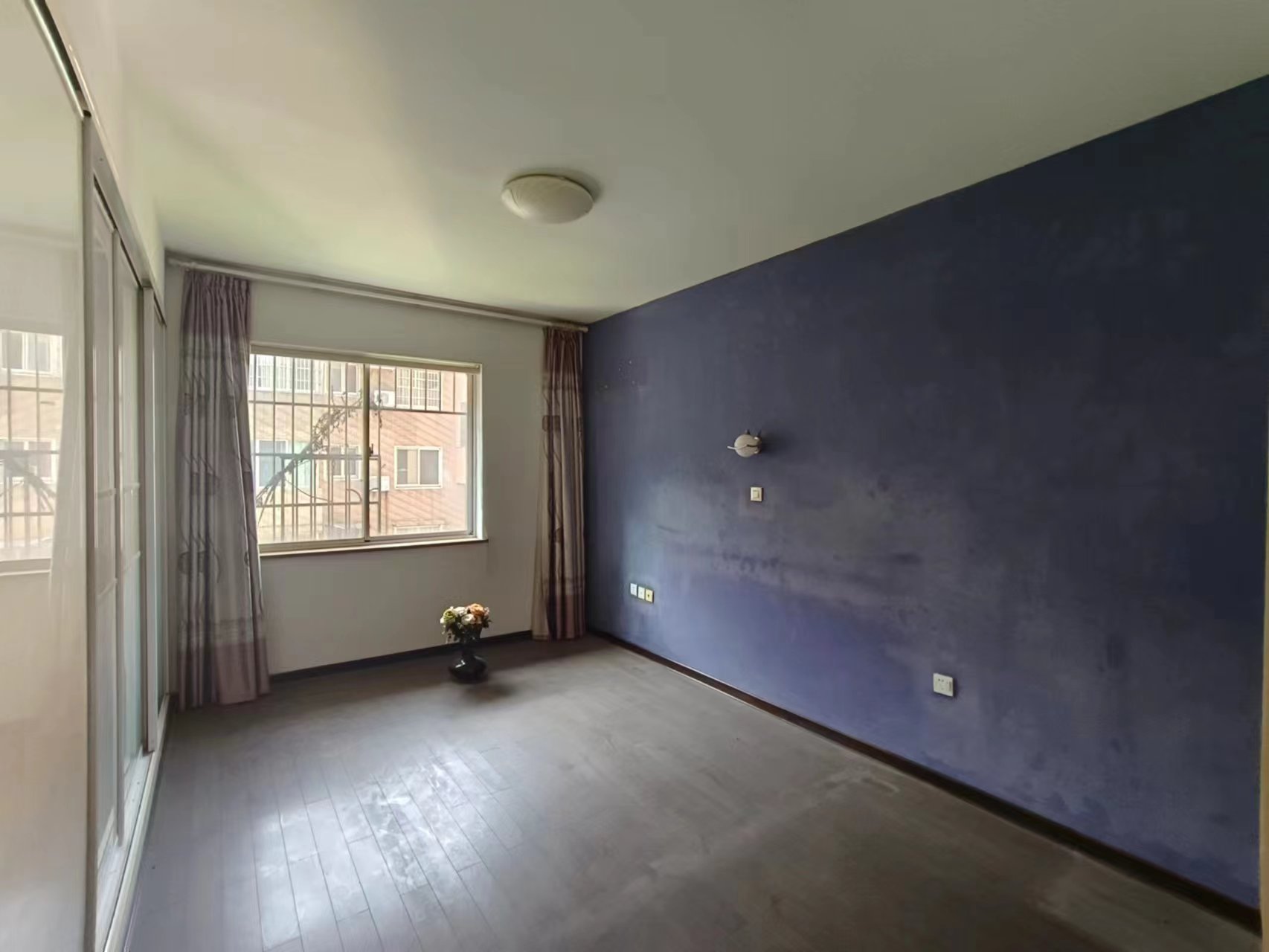 天台小区 5室3厅3卫 75.00万 天台小区 5室3厅3卫 75.00万室内图