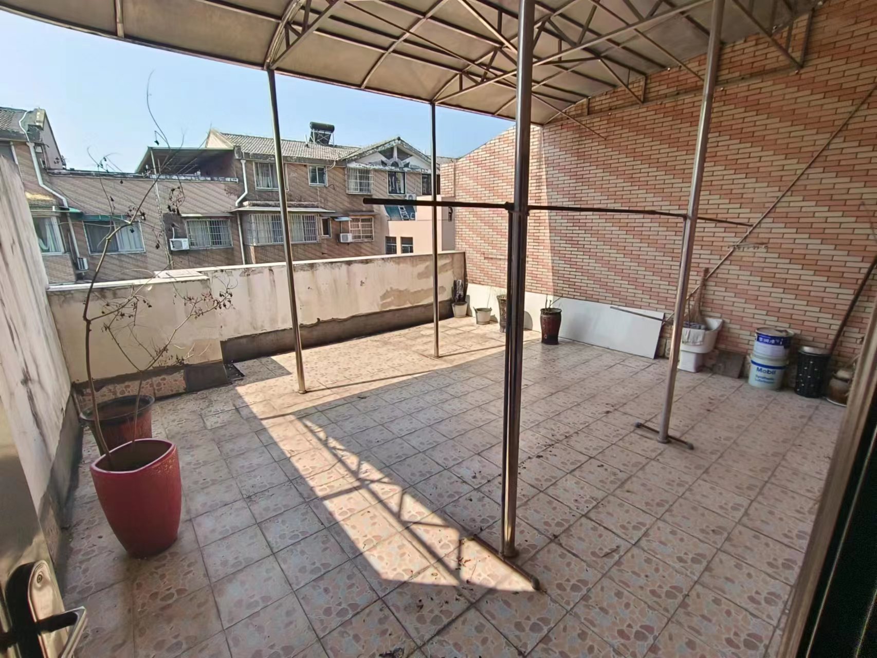 天台小区 5室3厅3卫 75.00万 天台小区 5室3厅3卫 75.00万室内图