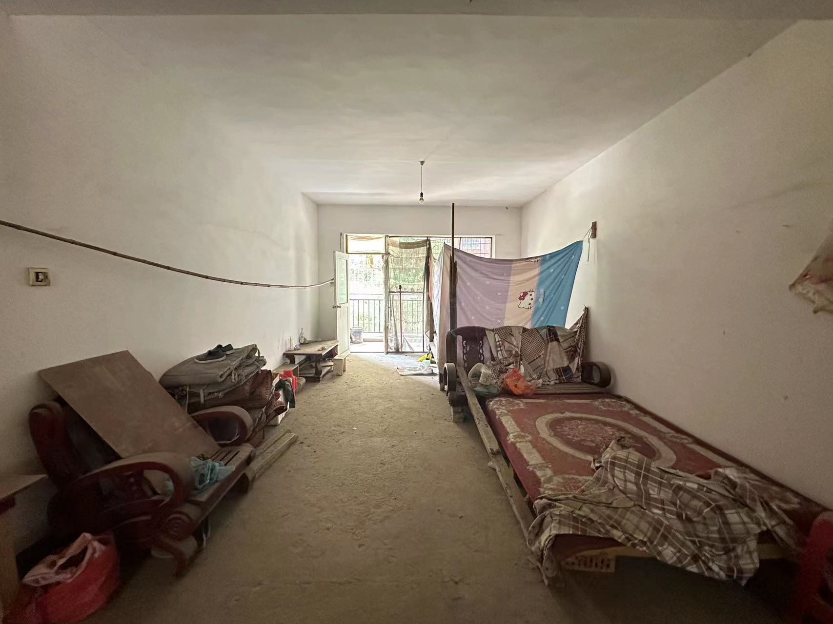 湘湾B区 3室2厅1卫 43.0万 湘湾B区 3室2厅1卫 43.0万室内图