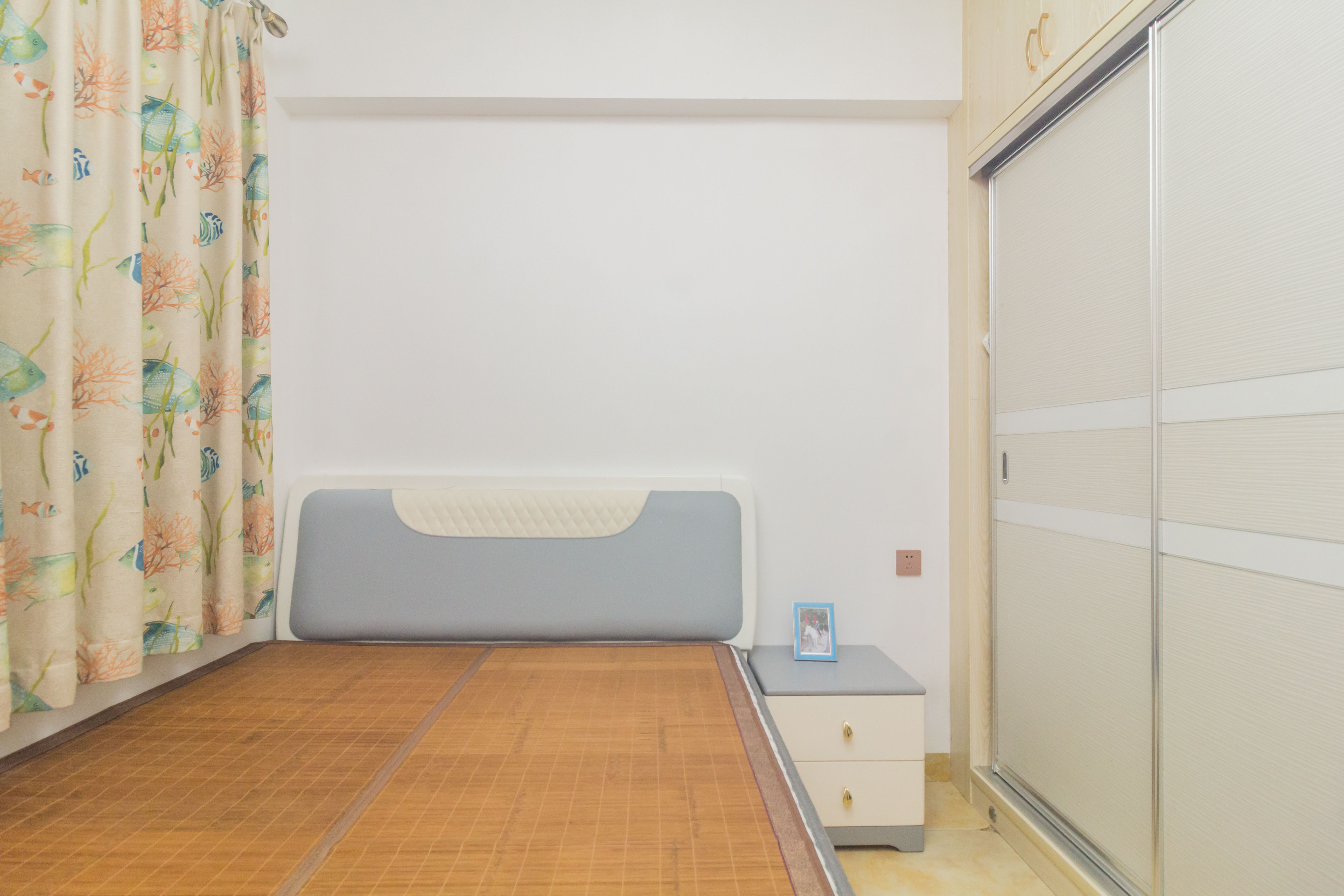 康桥长郡  2室2厅1卫    72.8万 康桥长郡  2室2厅1卫    72.8万卧室