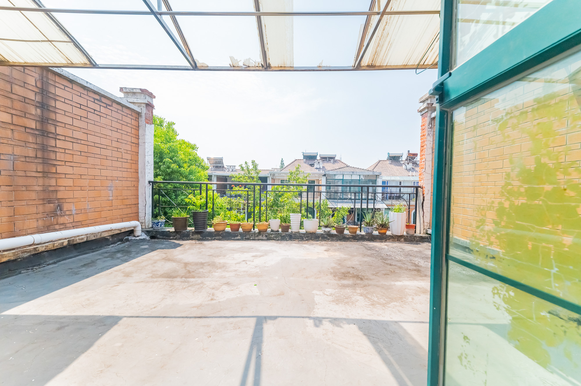 山水芙蓉国际新城  5室2厅3卫    366.8万 山水芙蓉国际新城  5室2厅3卫    366.8万其他