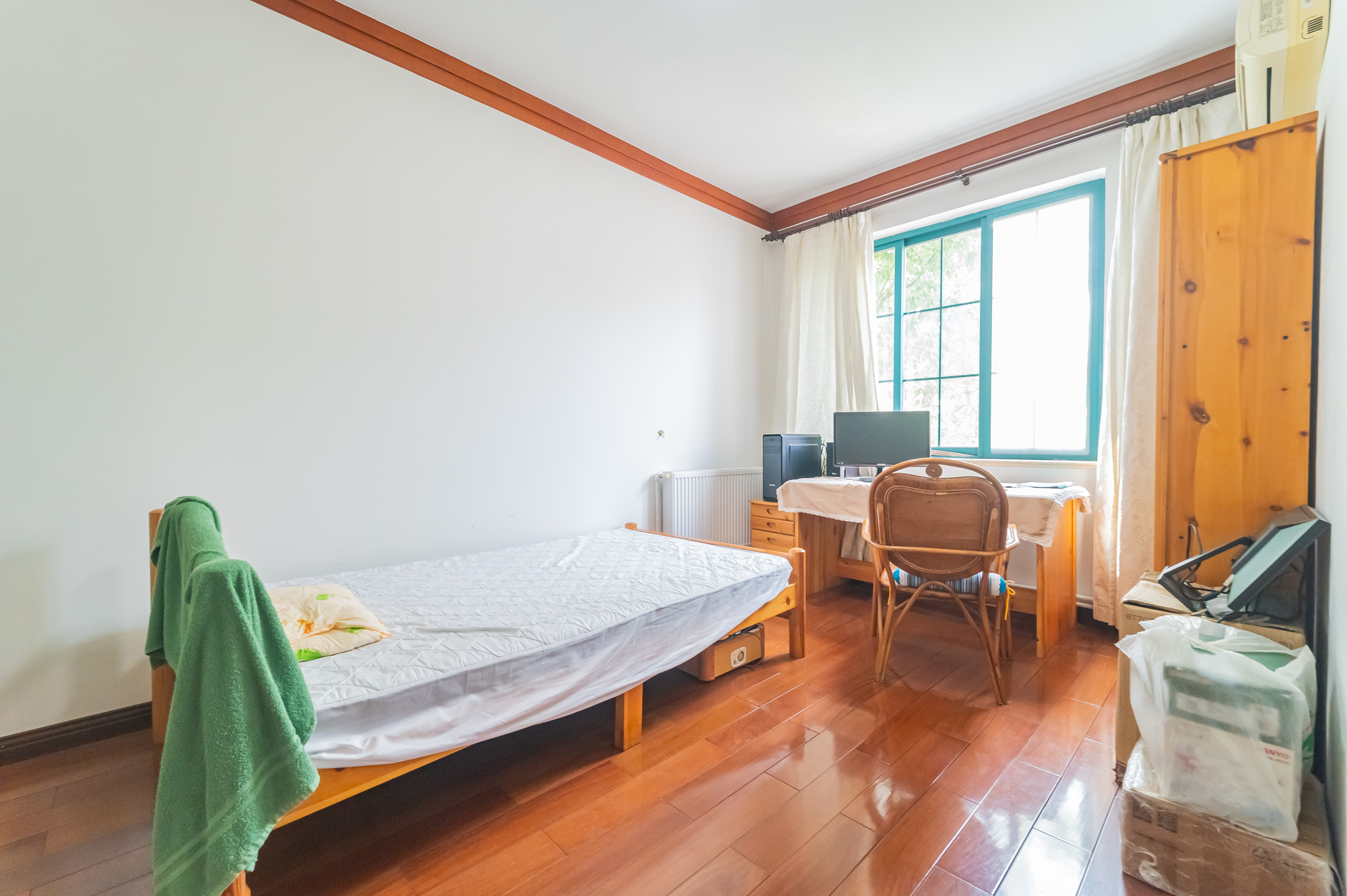 山水芙蓉国际新城  5室2厅3卫    366.8万卧室