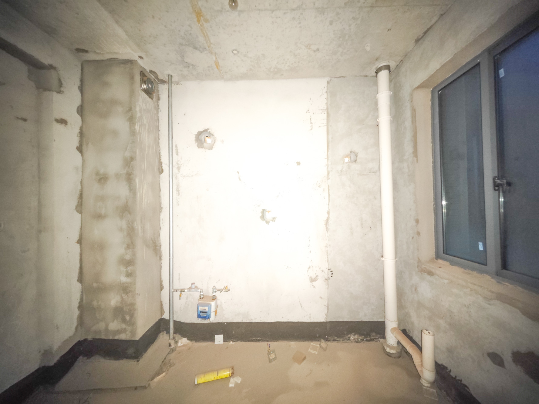 碧桂园南城首府(东宸林海) 4室2厅2卫 80.0万 碧桂园南城首府(东宸林海) 4室2厅2卫 80.0万厨房