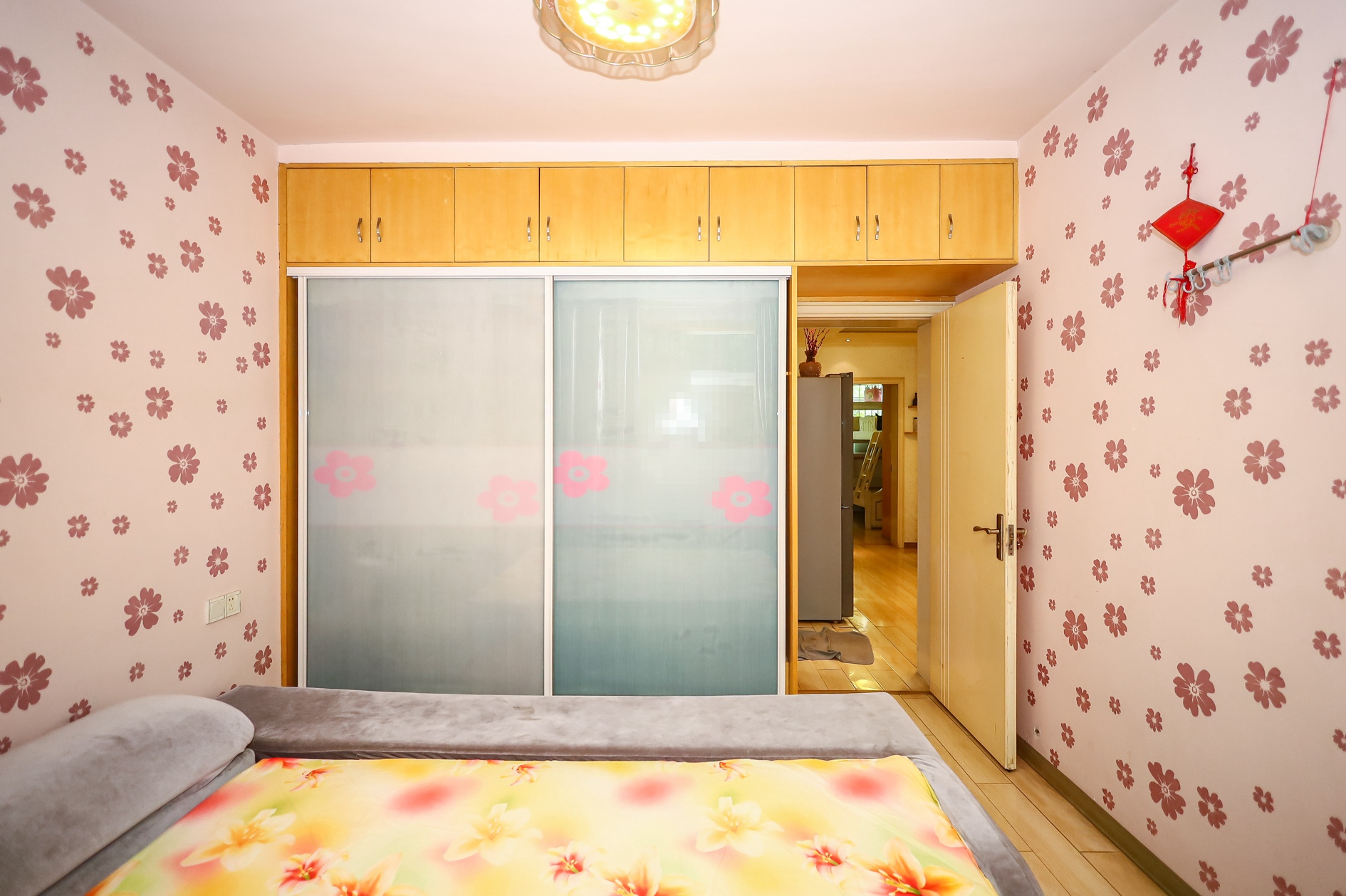 湘瑞家园 3室2厅1卫 42.8万 湘瑞家园 3室2厅1卫 42.8万卧室