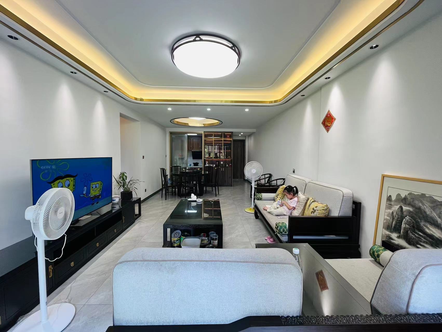 奥园广场 3室2厅2卫 128.0万 奥园广场 3室2厅2卫 128.0万室内图