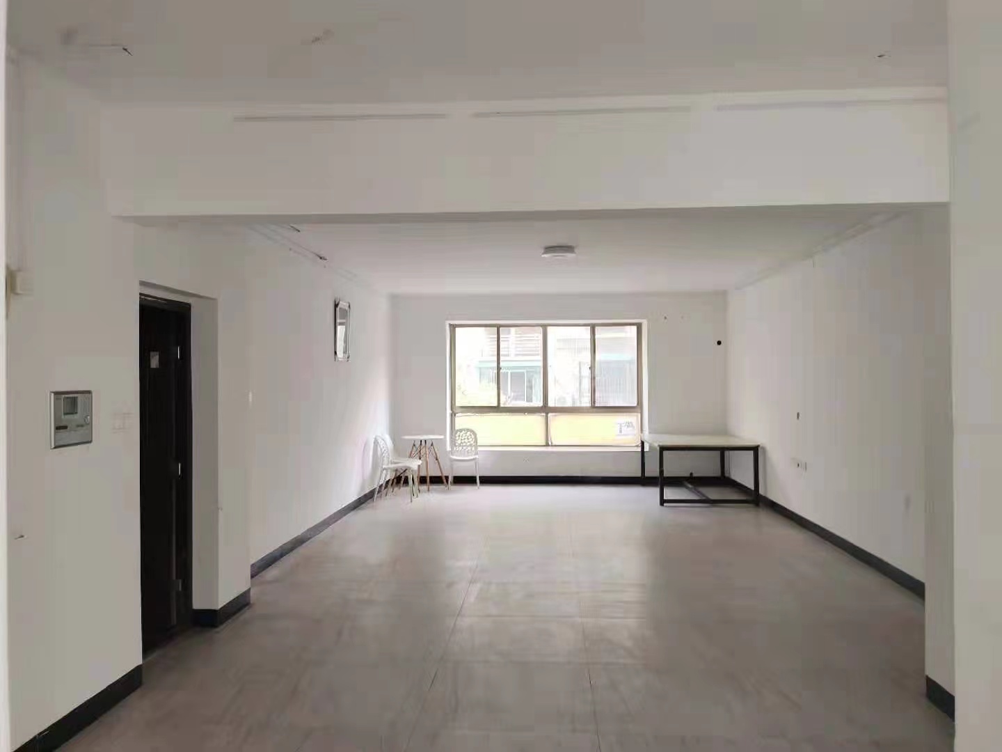 蓝盾景园一期  4室2厅2卫    54.8万 蓝盾景园一期  4室2厅2卫    54.8万