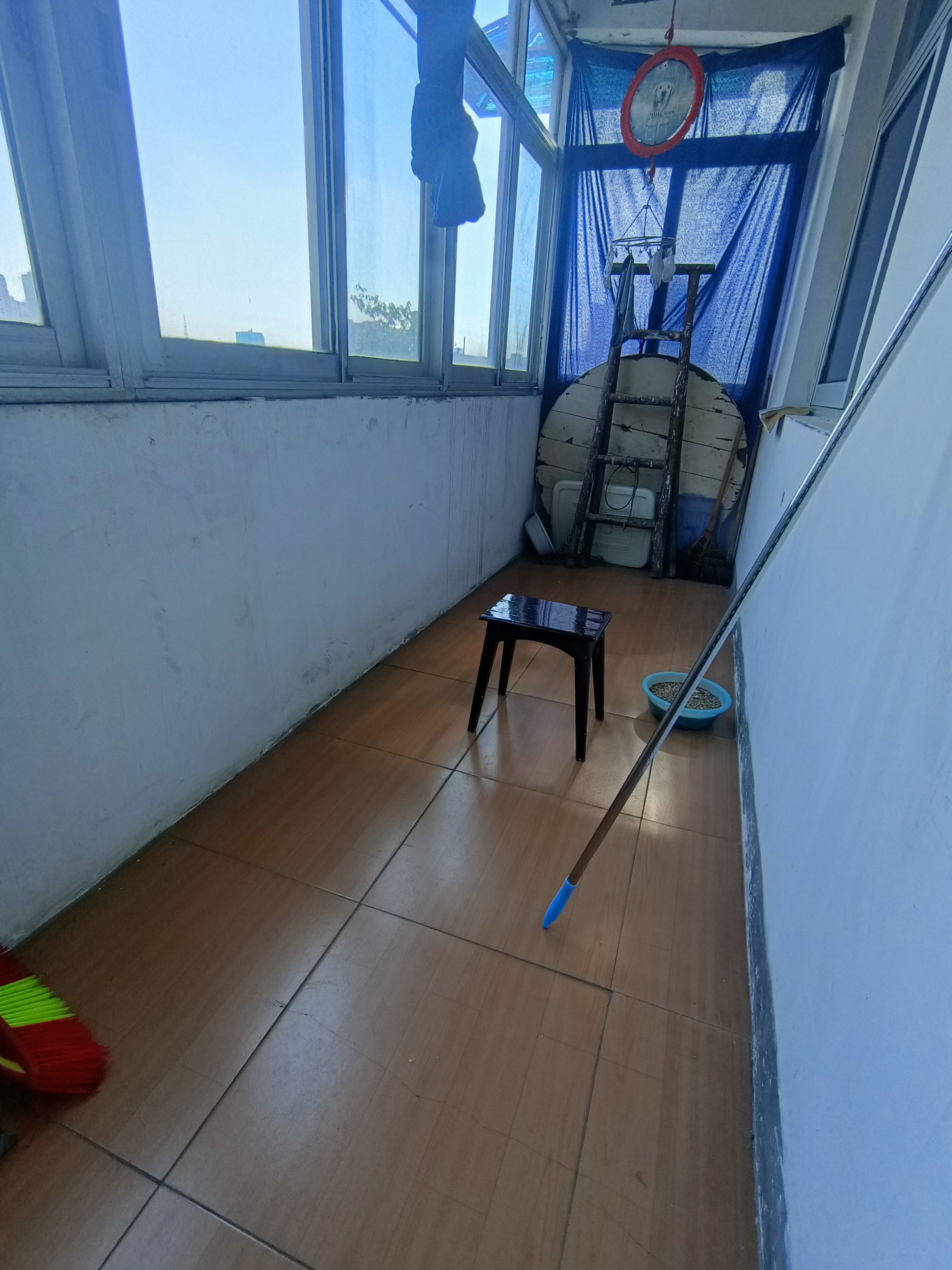 地勘佳苑 2室1厅1卫 32.8万 地勘佳苑 2室1厅1卫 32.8万客厅