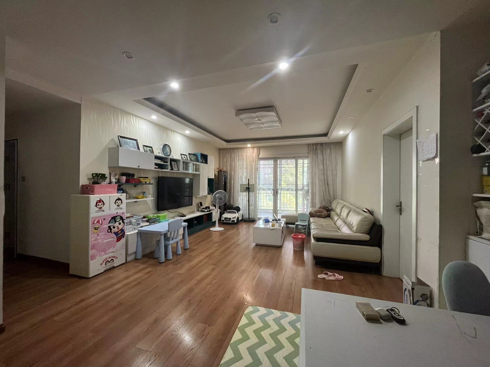 山水文园 4室2厅2卫 82.8万 山水文园 4室2厅2卫 82.8万室内图