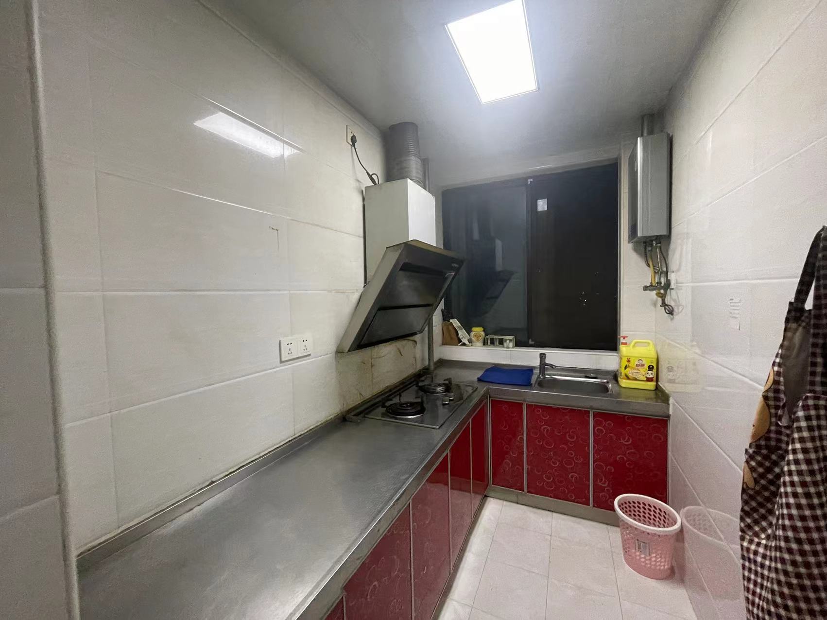 龙腾国际 1室1厅1卫 40.8万 龙腾国际 1室1厅1卫 40.8万室内图