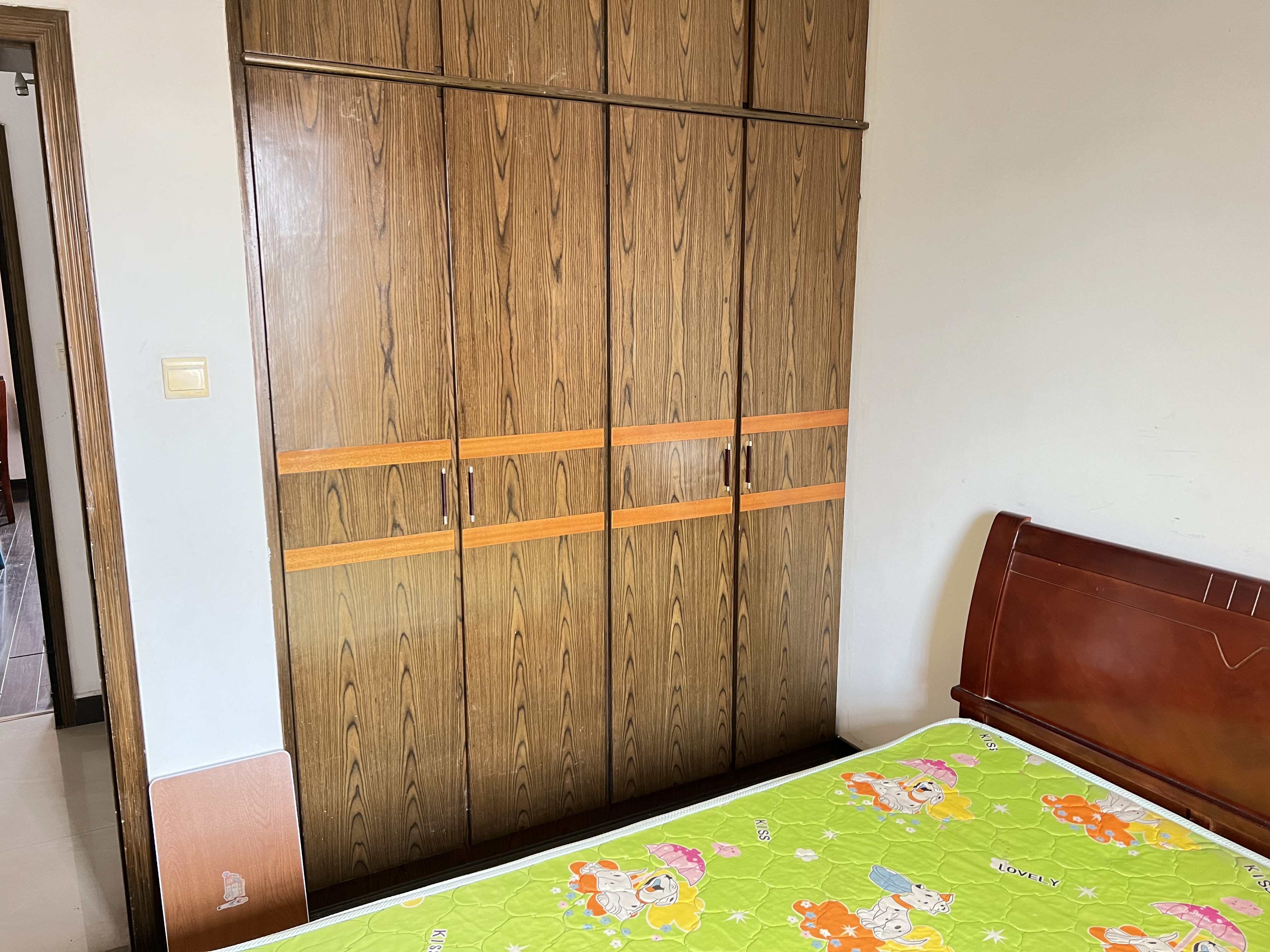 恒丰小区  3室2厅2卫   40.00万室内图