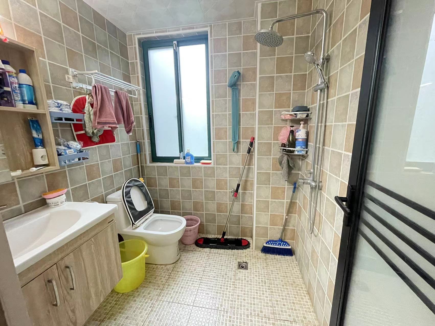 翠谷城  2室2厅1卫    65.0万 翠谷城  2室2厅1卫    65.0万室内图