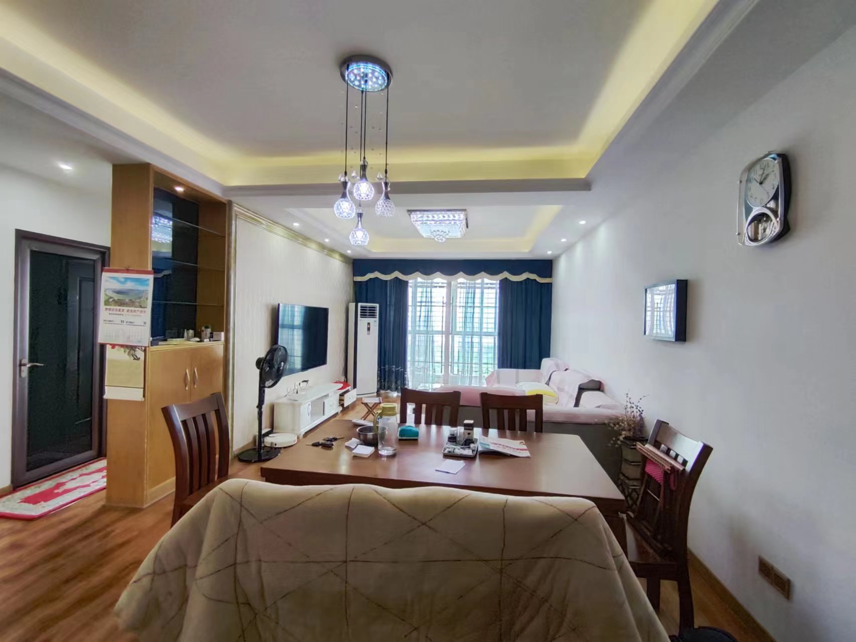 东信花园 3室1厅1卫 78.00万 东信花园 3室1厅1卫 78.00万客厅