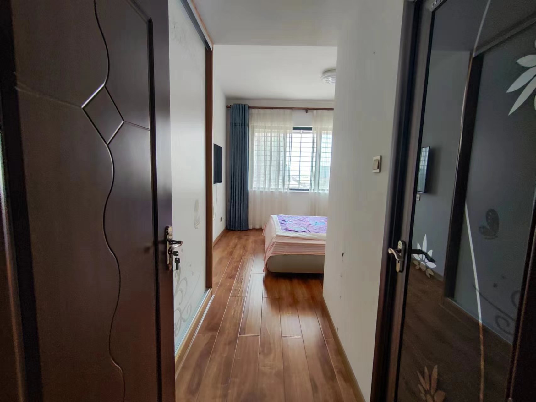 东信花园 3室1厅1卫 78.00万 东信花园 3室1厅1卫 78.00万客厅