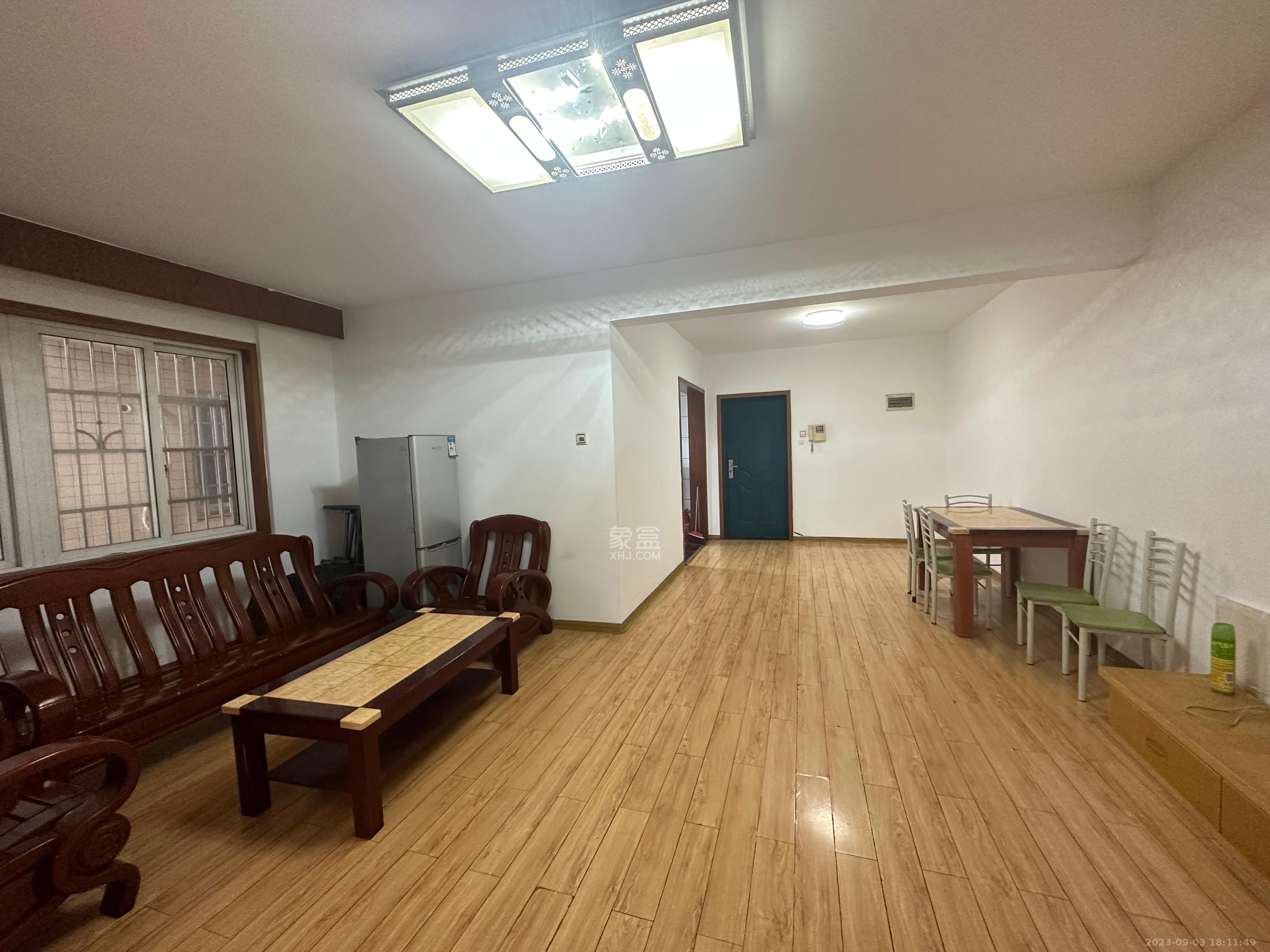 圣力华苑  2室2厅1卫   1500.00元/月室内图1