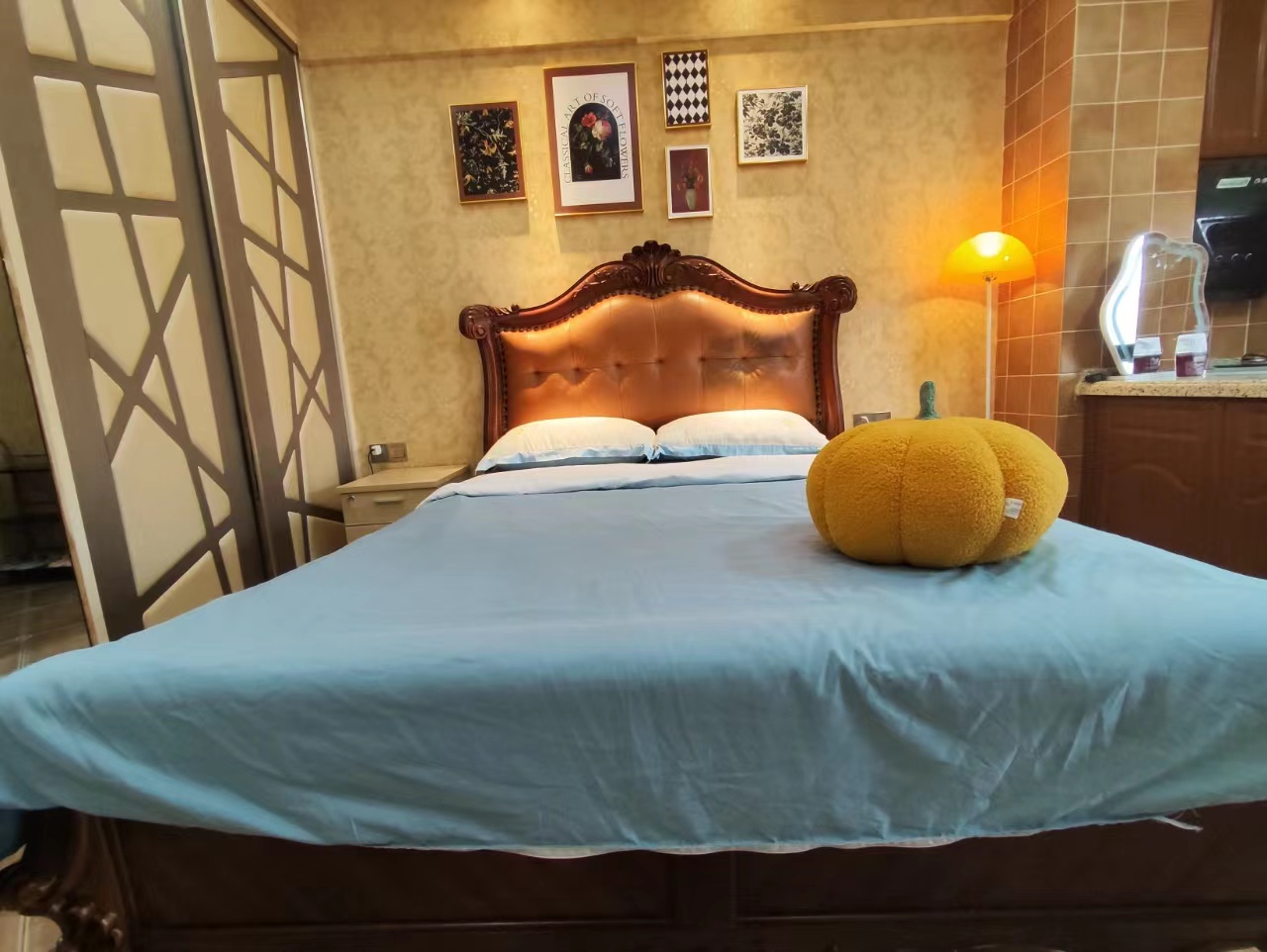 中建岳阳中心  1室1厅1卫   1500.00元/月室内图