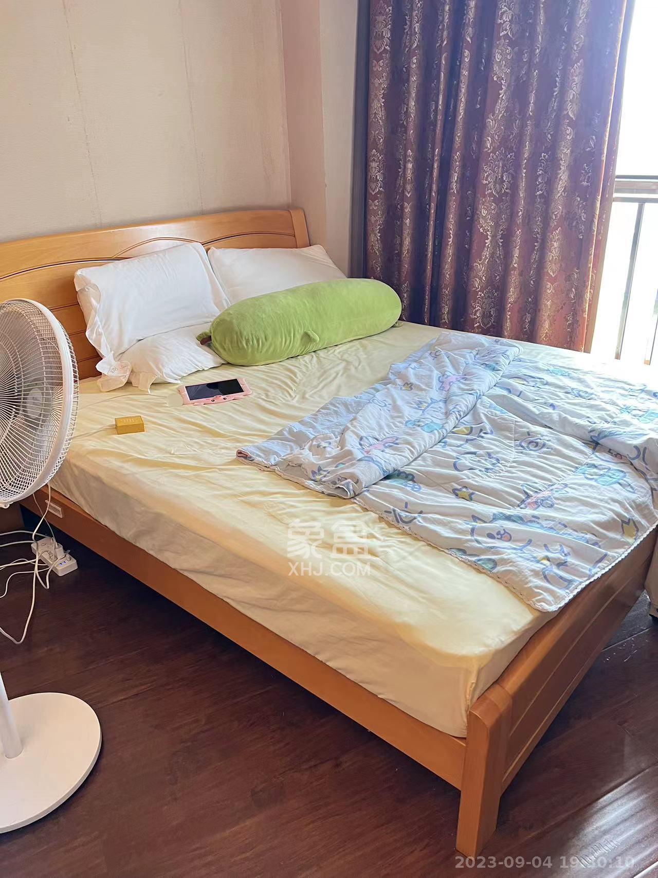 铂宫  1室1厅1卫   2600.00元/月室内图