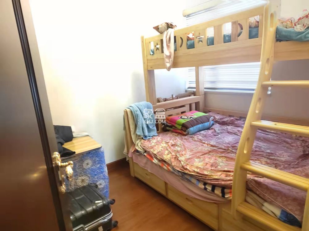 恒大绿洲  3室2厅1卫   2500.00元/月室内图