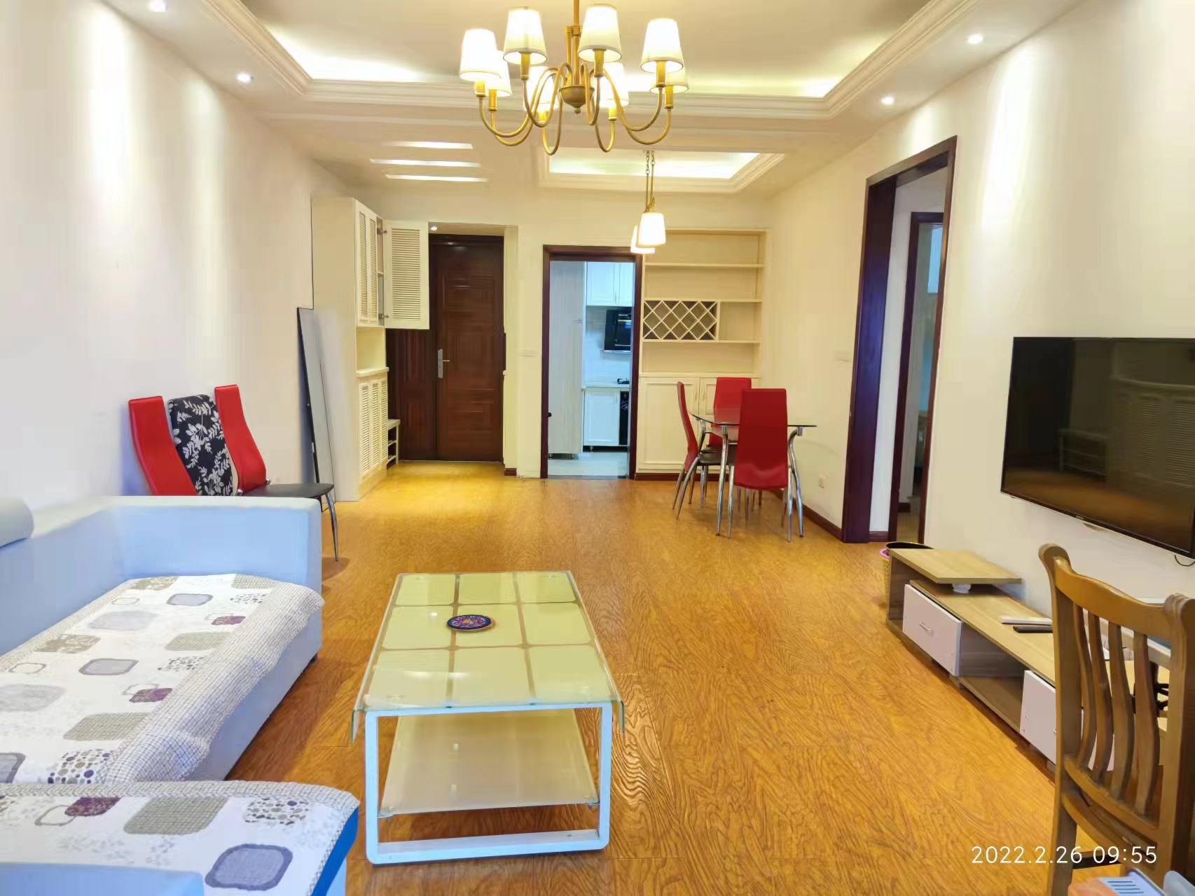 中天会展城B区  2室2厅1卫   2500.00元/月室内图