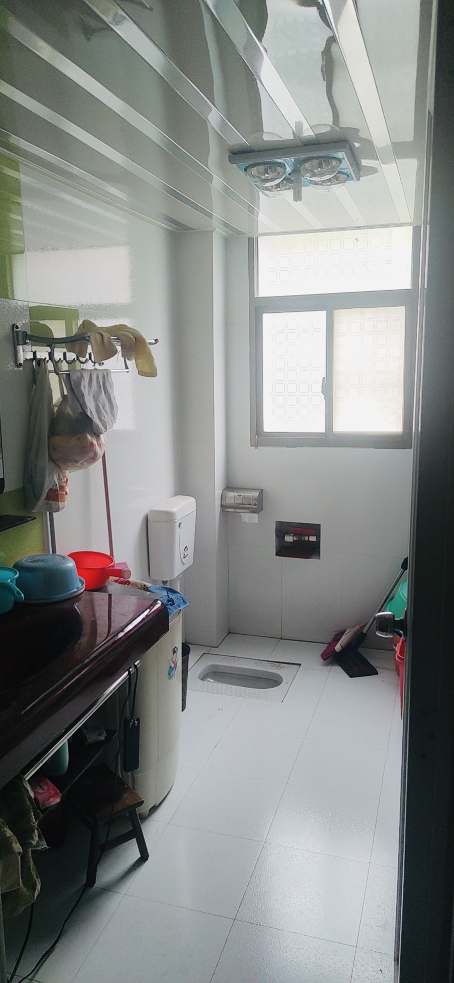 金色桃园 3室2厅2卫 1500.00元/月 金色桃园 3室2厅2卫 1500.00元/月室内图