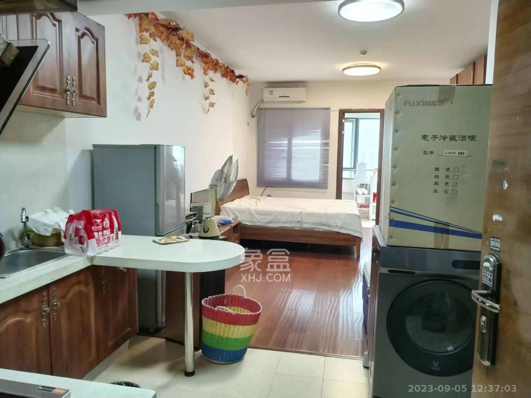 万博汇  1室1厅1卫   2100.00元/月室内图