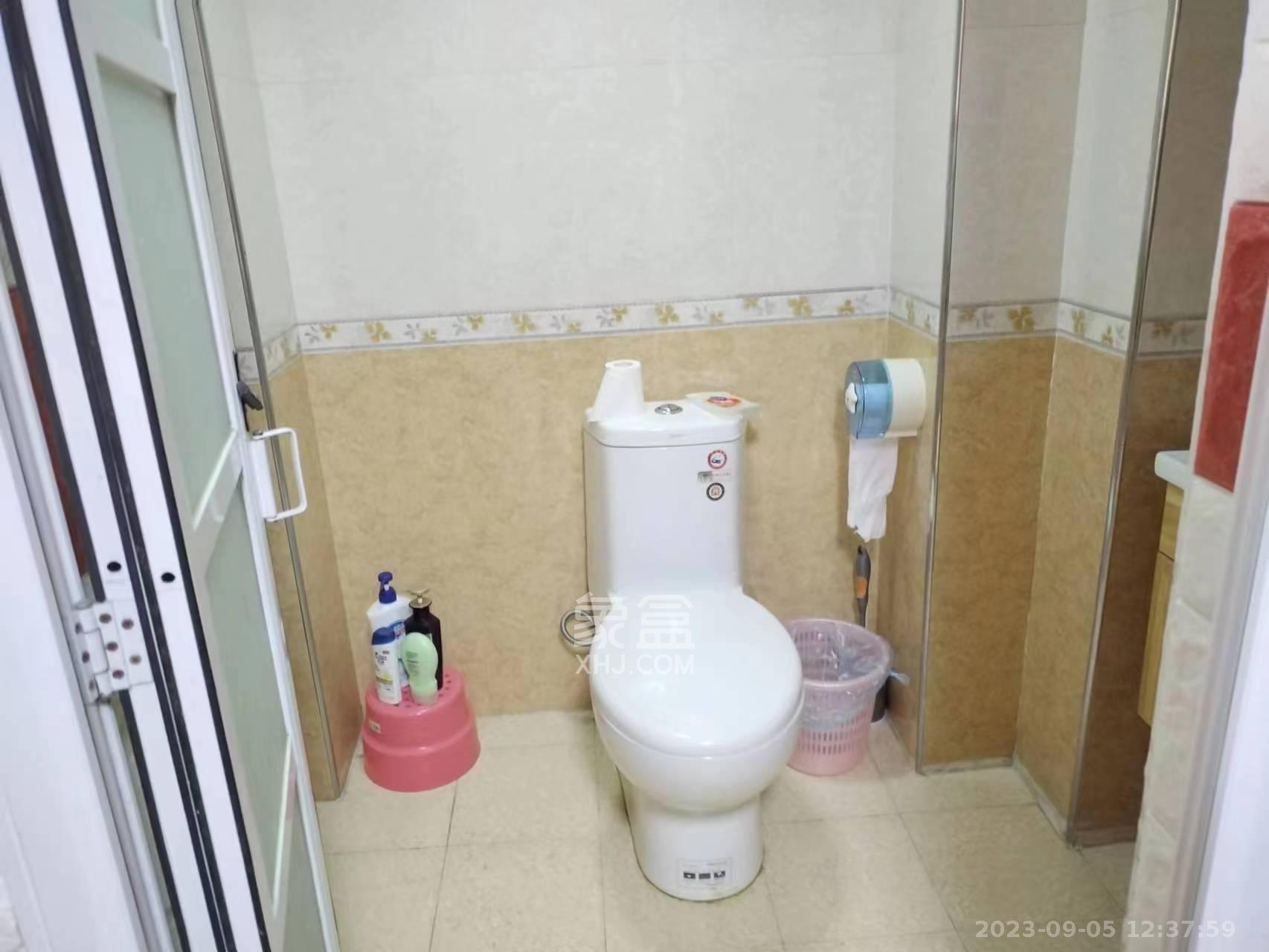万博汇  1室1厅1卫   2100.00元/月室内图