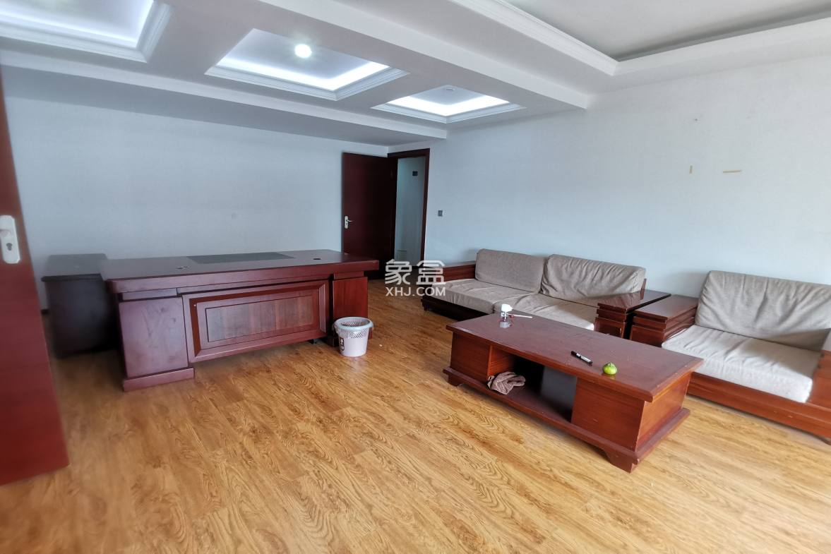 中天会展城SOHO公寓 1室1厅1卫 7000.00元/月 中天会展城SOHO公寓 1室1厅1卫 7000.00元/月室内图