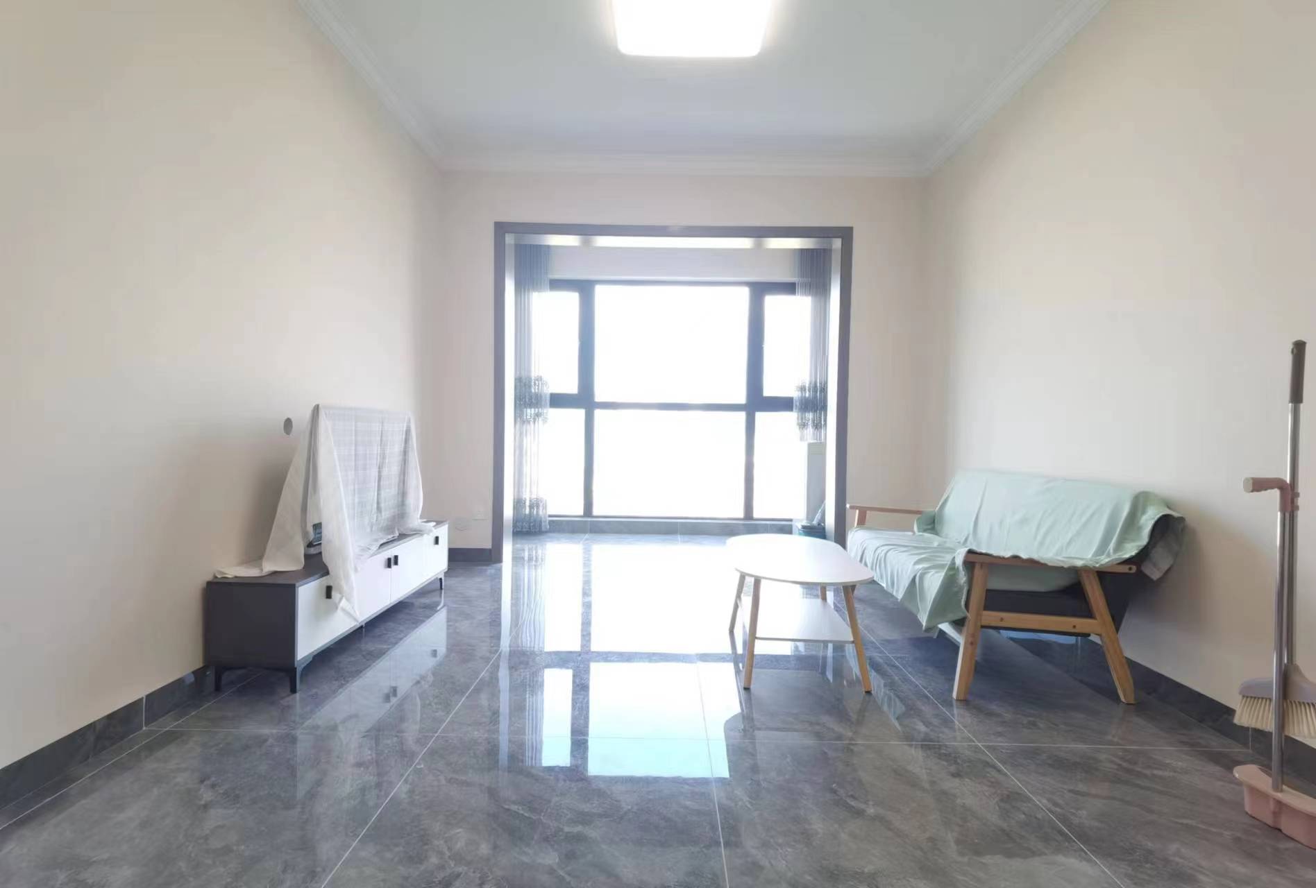 远大生态风景  0室0厅0卫   2500.00元/月室内图