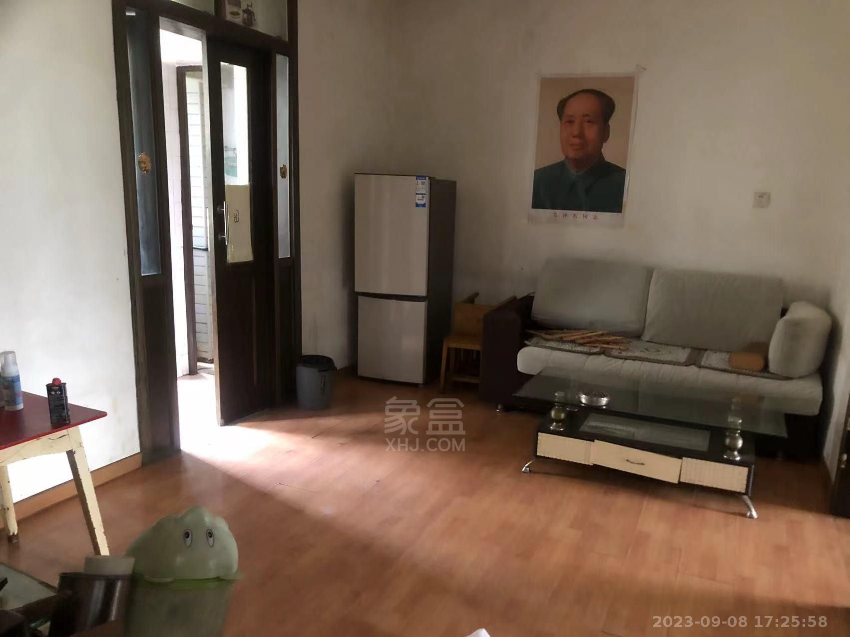 李家冲二村  2室1厅1卫   700.00元/月室内图