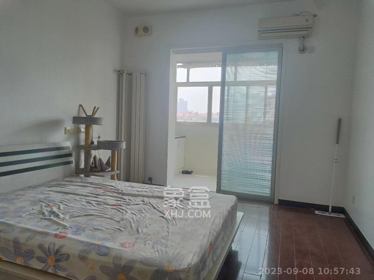 先福村住宅楼（移动公司宿舍）  4室2厅2卫   3600.00元/月室内图