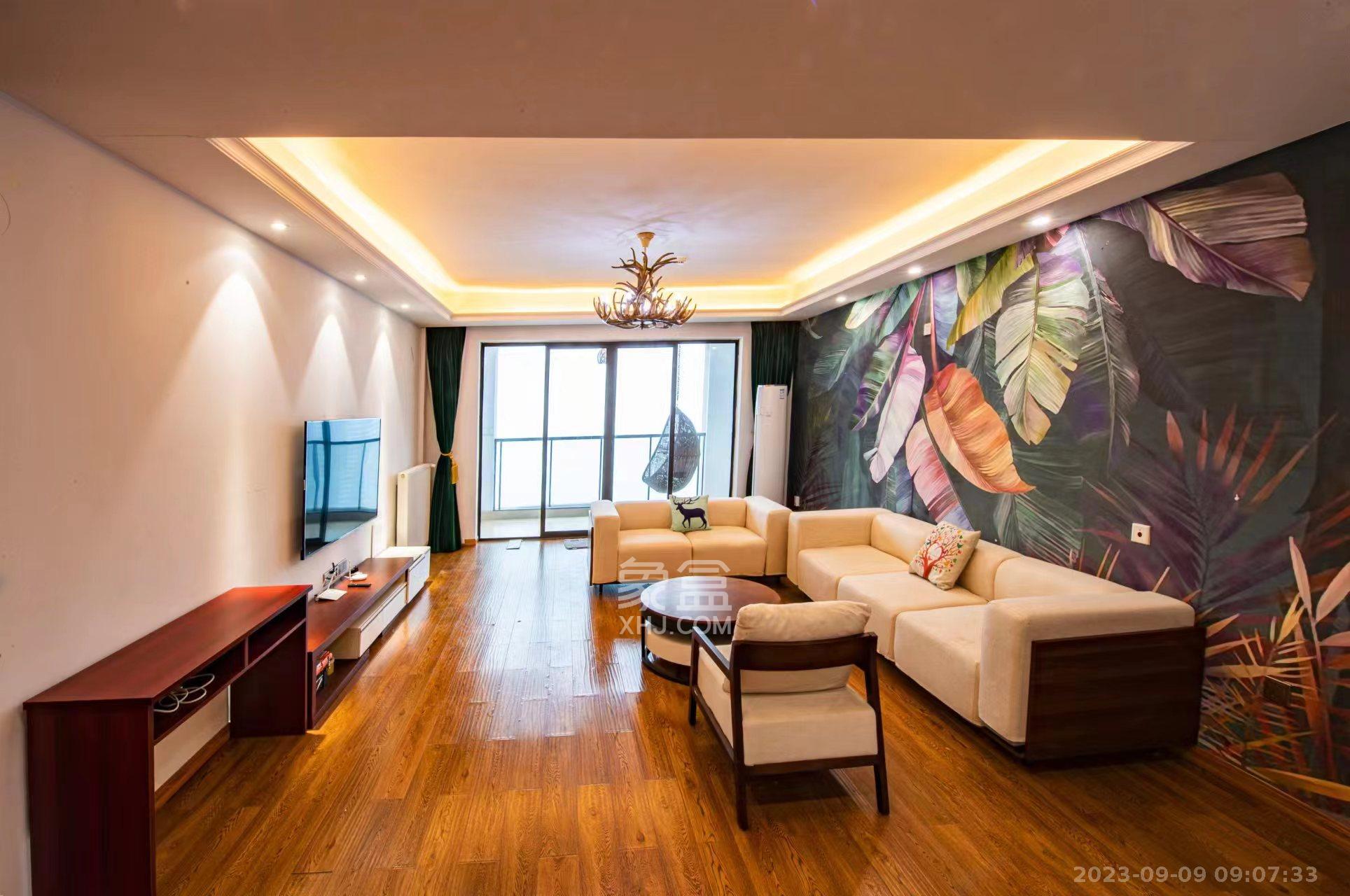 世茂外滩里（世茂铂翠湾三期）  4室2厅3卫    8000.0元/月室内图