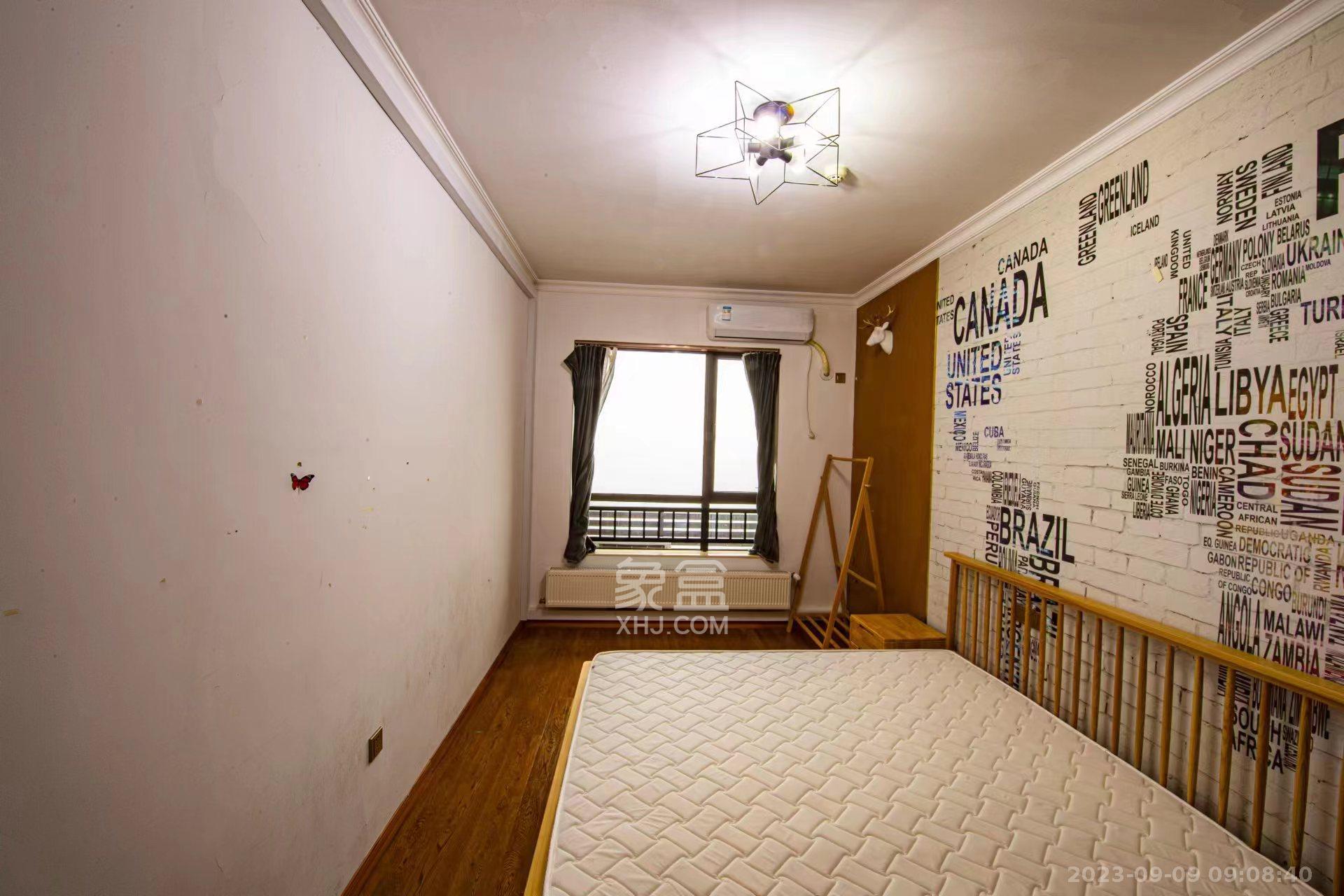 世茂外滩里（世茂铂翠湾三期）  4室2厅3卫    8000.0元/月室内图