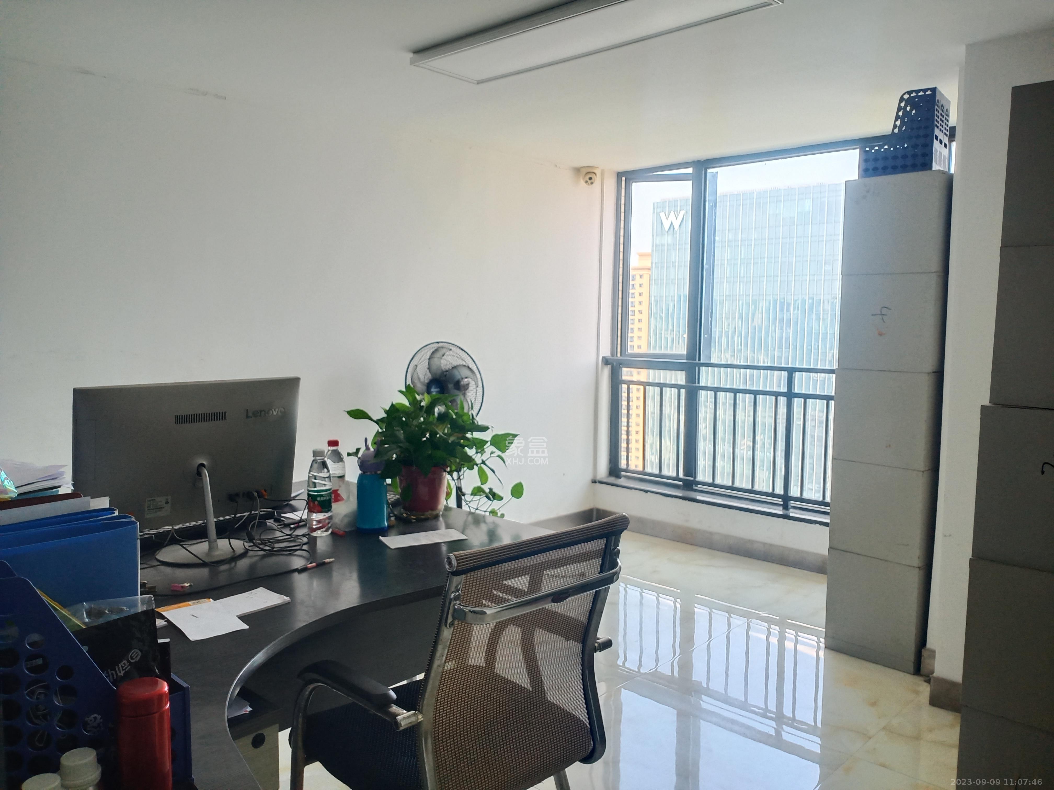 东城港 1室1厅1卫 7900.0元/月 东城港 1室1厅1卫 7900.0元/月室内图