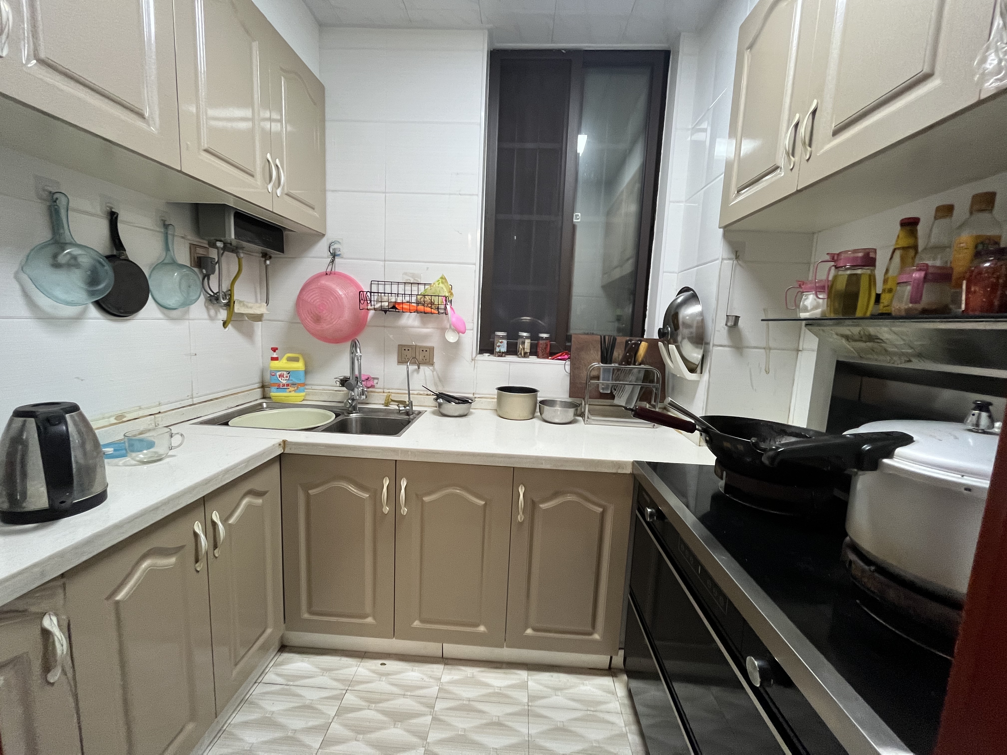 荷塘观邸 4室2厅2卫 78.8万 荷塘观邸 4室2厅2卫 78.8万室内图