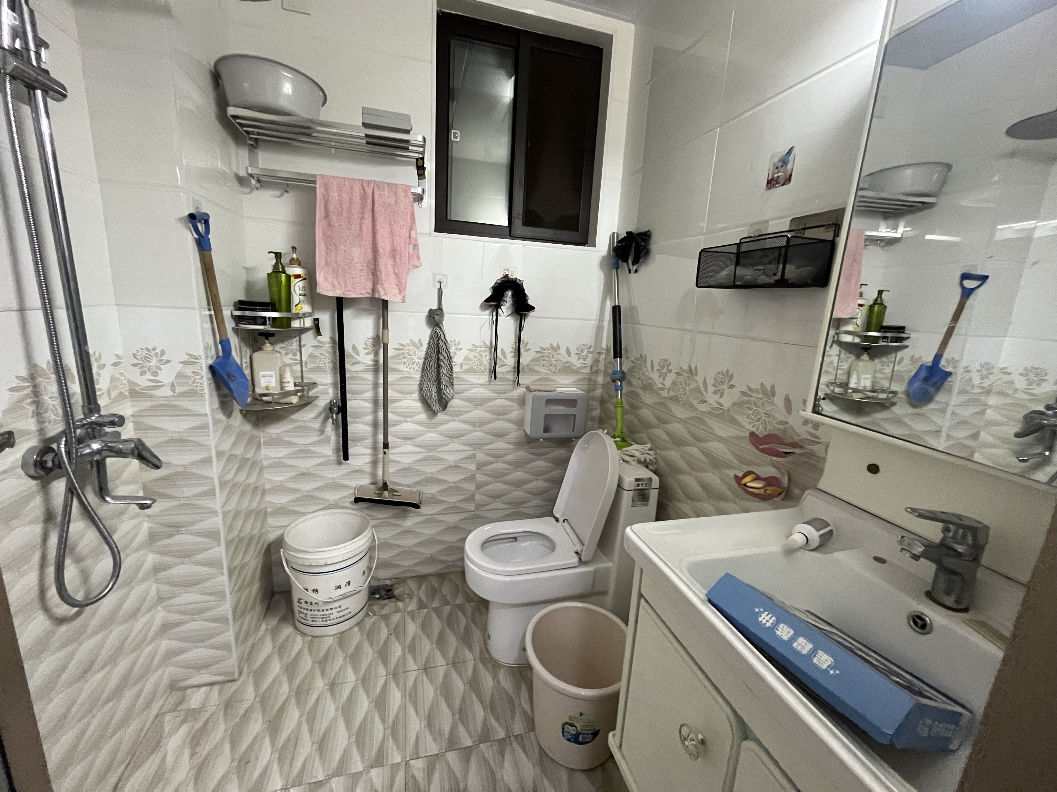 荷塘观邸 4室2厅2卫 78.8万 荷塘观邸 4室2厅2卫 78.8万室内图