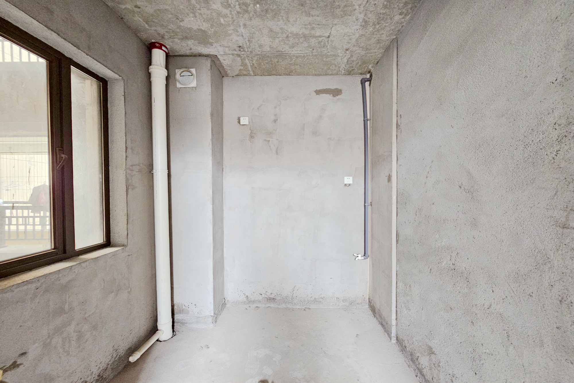 阳光城尚东湾青云苑 4室2厅2卫 100.0万 阳光城尚东湾青云苑 4室2厅2卫 100.0万其他