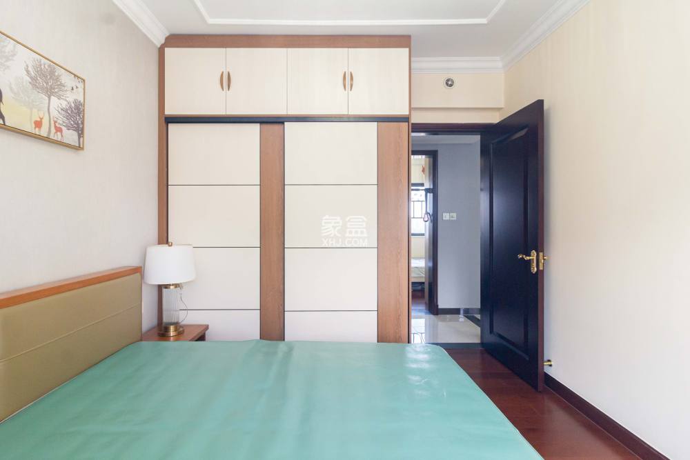 恒大江灣  3室2廳2衛(wèi)   108.00萬
