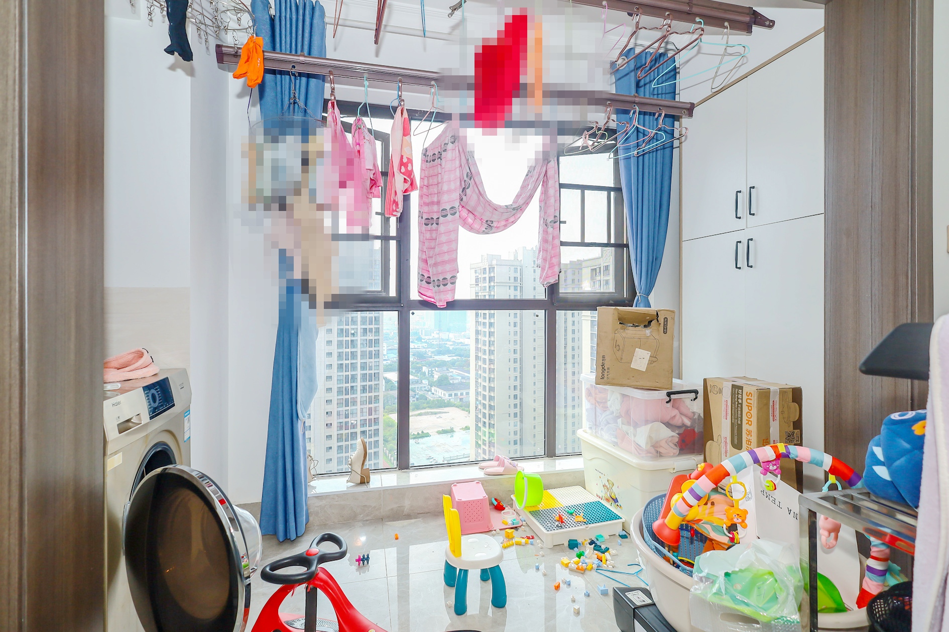 金科时代中心  3室2厅1卫    79.8万阳台