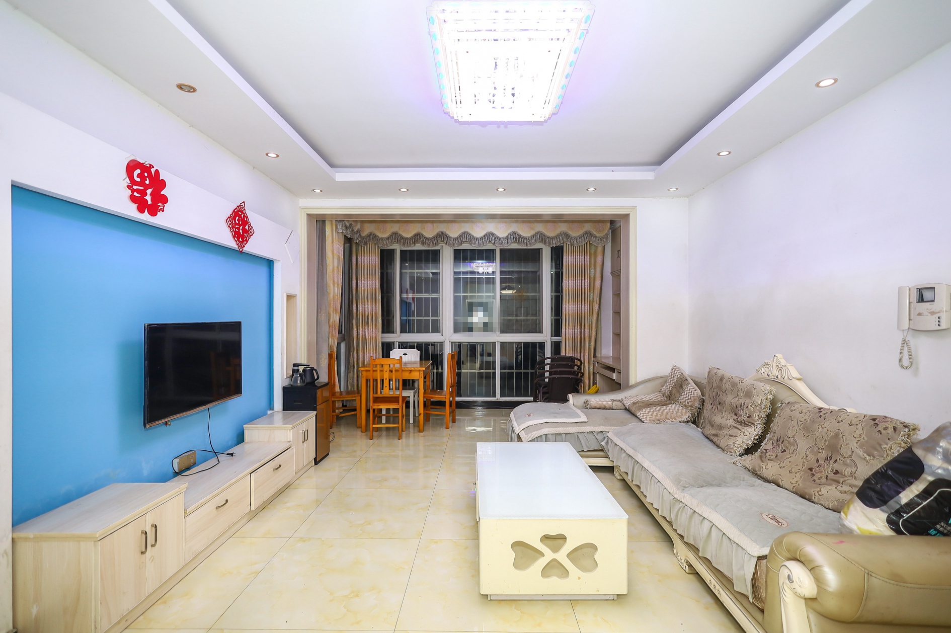 楚天世纪城东苑 3室2厅2卫 58.8万 楚天世纪城东苑 3室2厅2卫 58.8万客厅