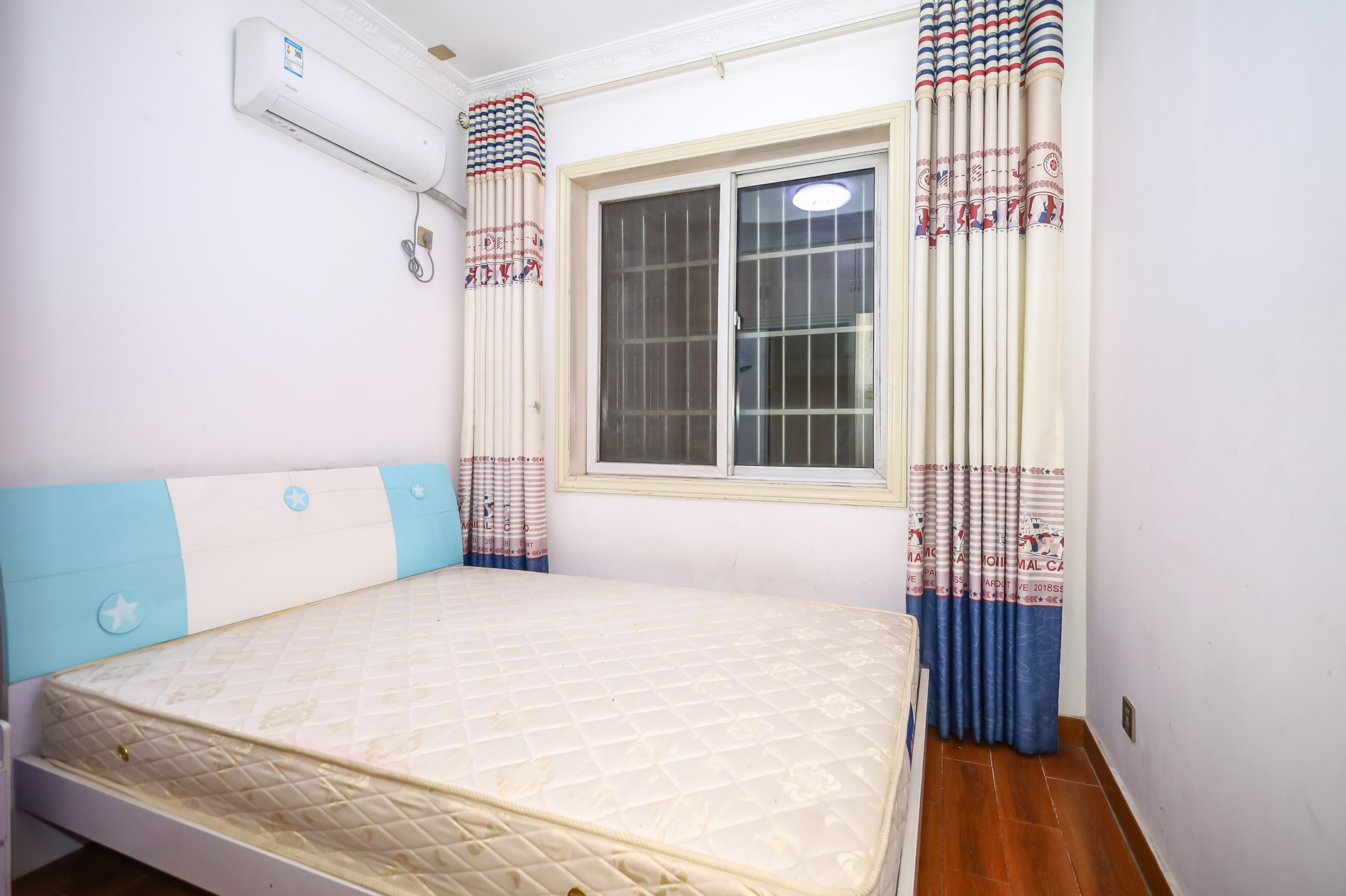 楚天世纪城东苑 3室2厅2卫 58.8万 楚天世纪城东苑 3室2厅2卫 58.8万卧室