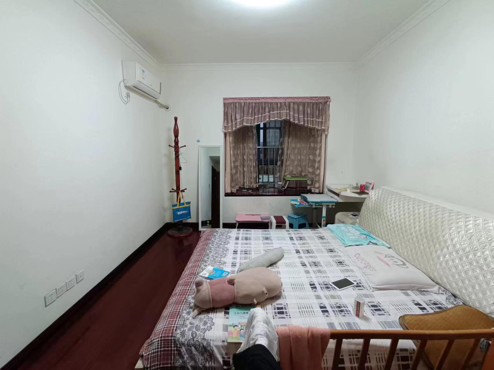 百江花园 3室2厅2卫 59.8万 百江花园 3室2厅2卫 59.8万室内图