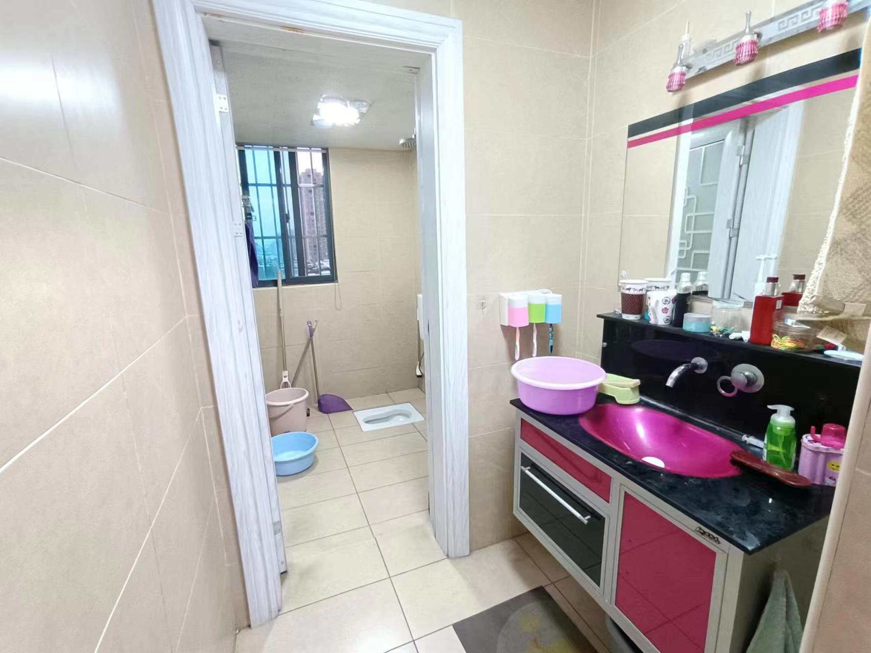 百江花园 3室2厅2卫 59.8万 百江花园 3室2厅2卫 59.8万室内图