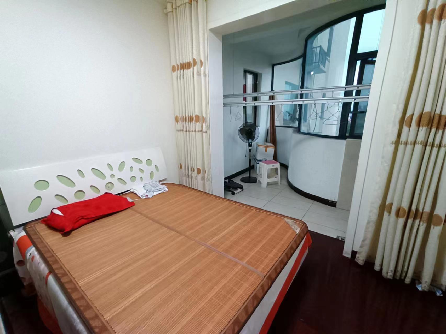 百江花园 3室2厅2卫 59.8万 百江花园 3室2厅2卫 59.8万室内图