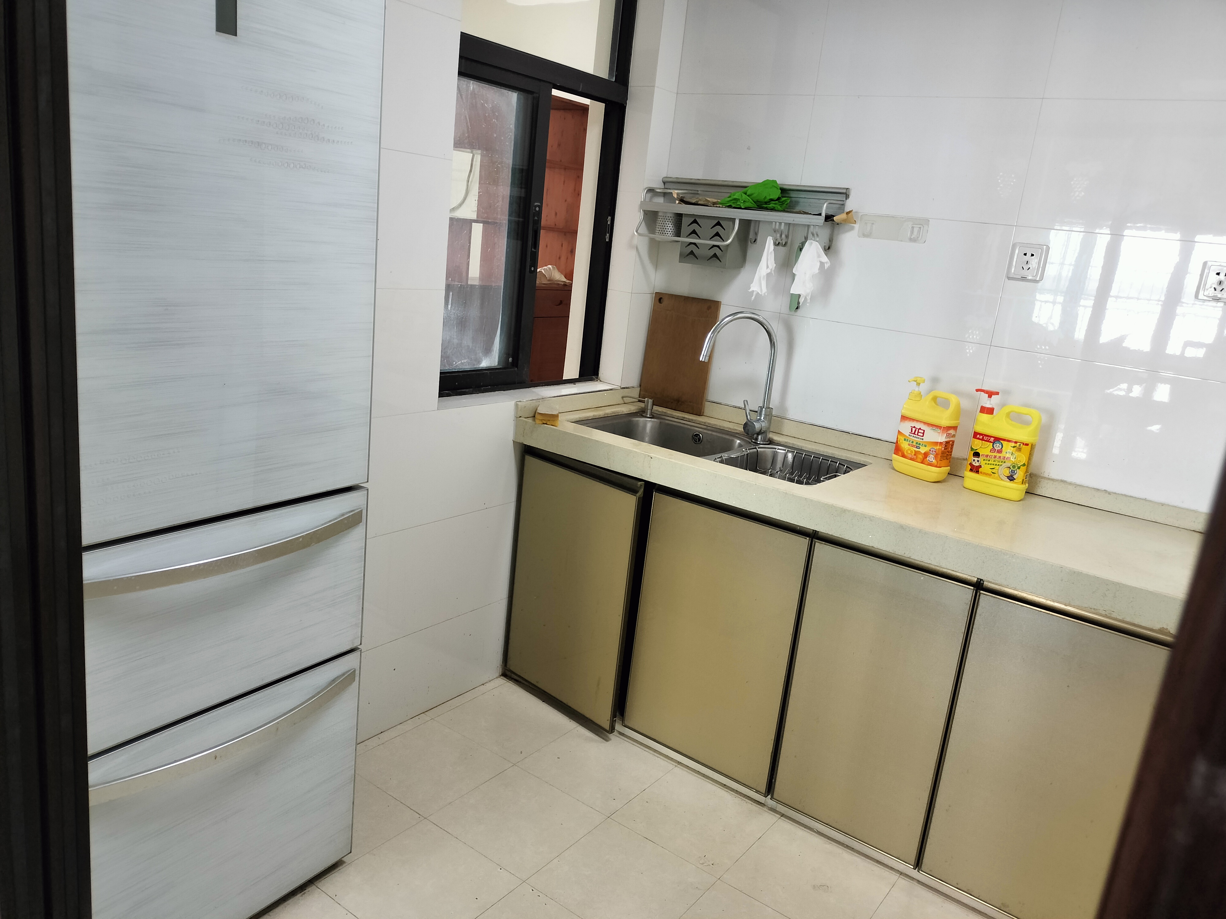 和风江岸 3室2厅1卫 3500.0元/月 和风江岸 3室2厅1卫 3500.0元/月室内图