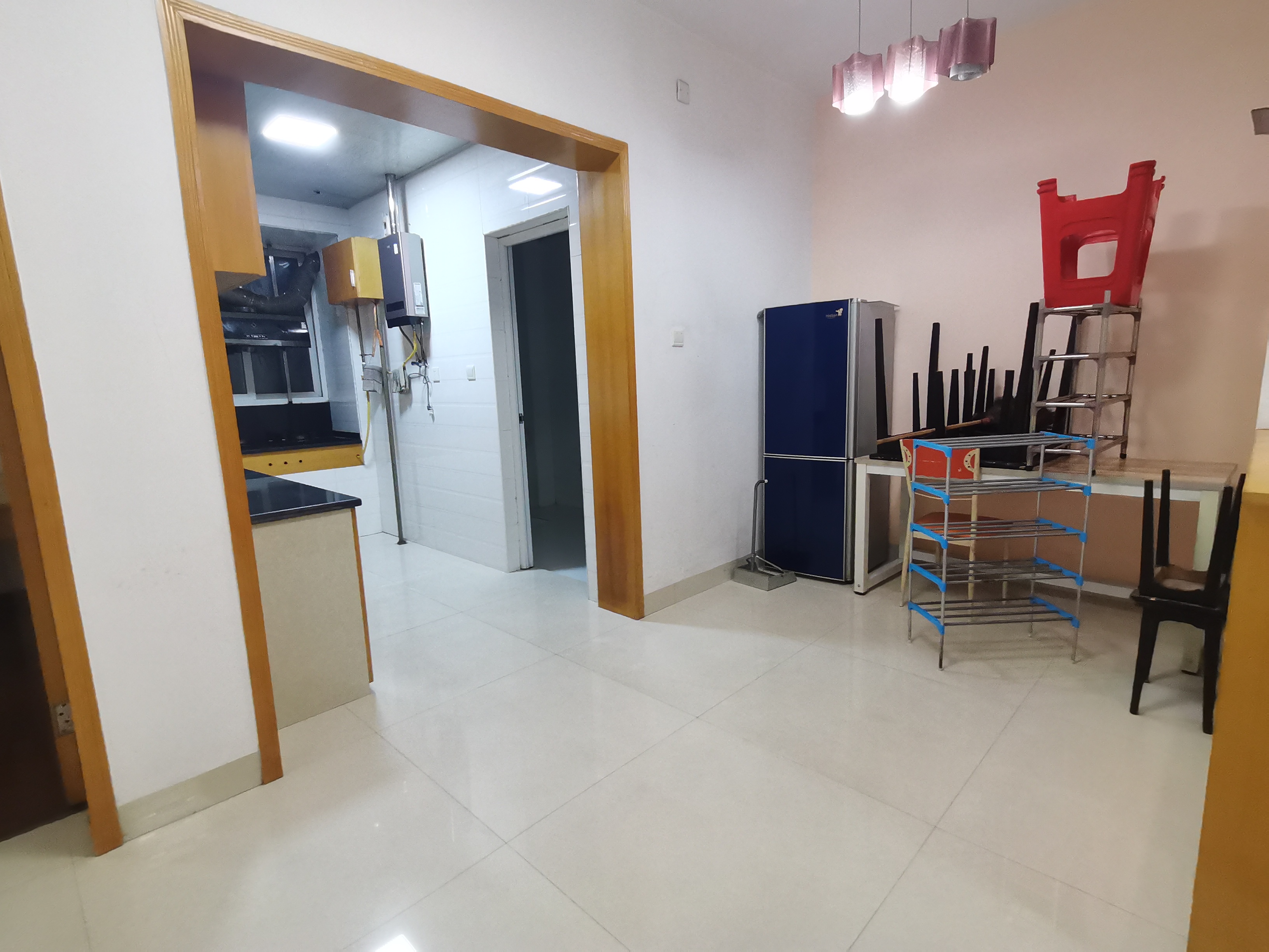 泉塘湾二期 3室2厅1卫 43.0万 泉塘湾二期 3室2厅1卫 43.0万室内图