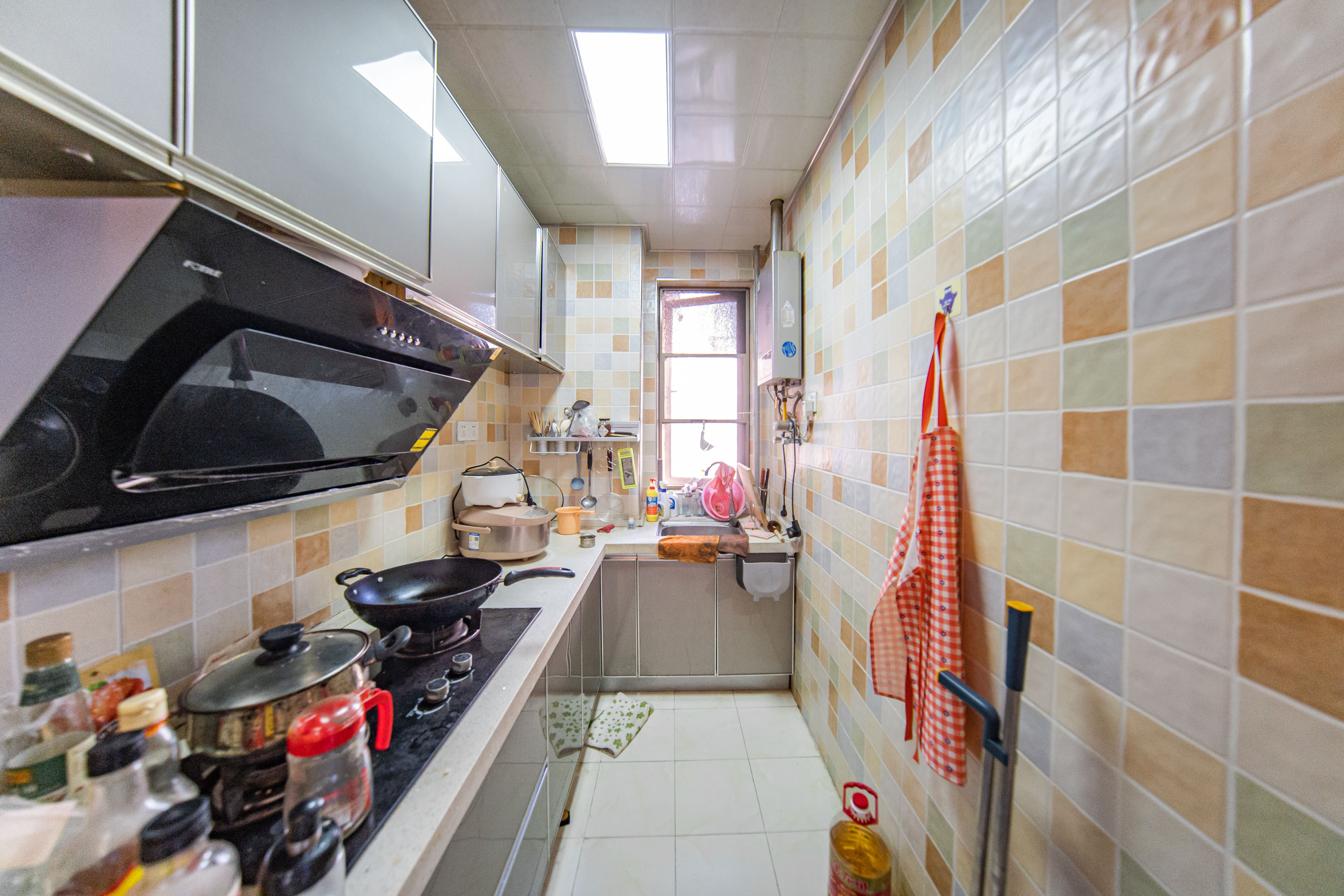 米兰春天 3室2厅1卫 54.0万 米兰春天 3室2厅1卫 54.0万厨房