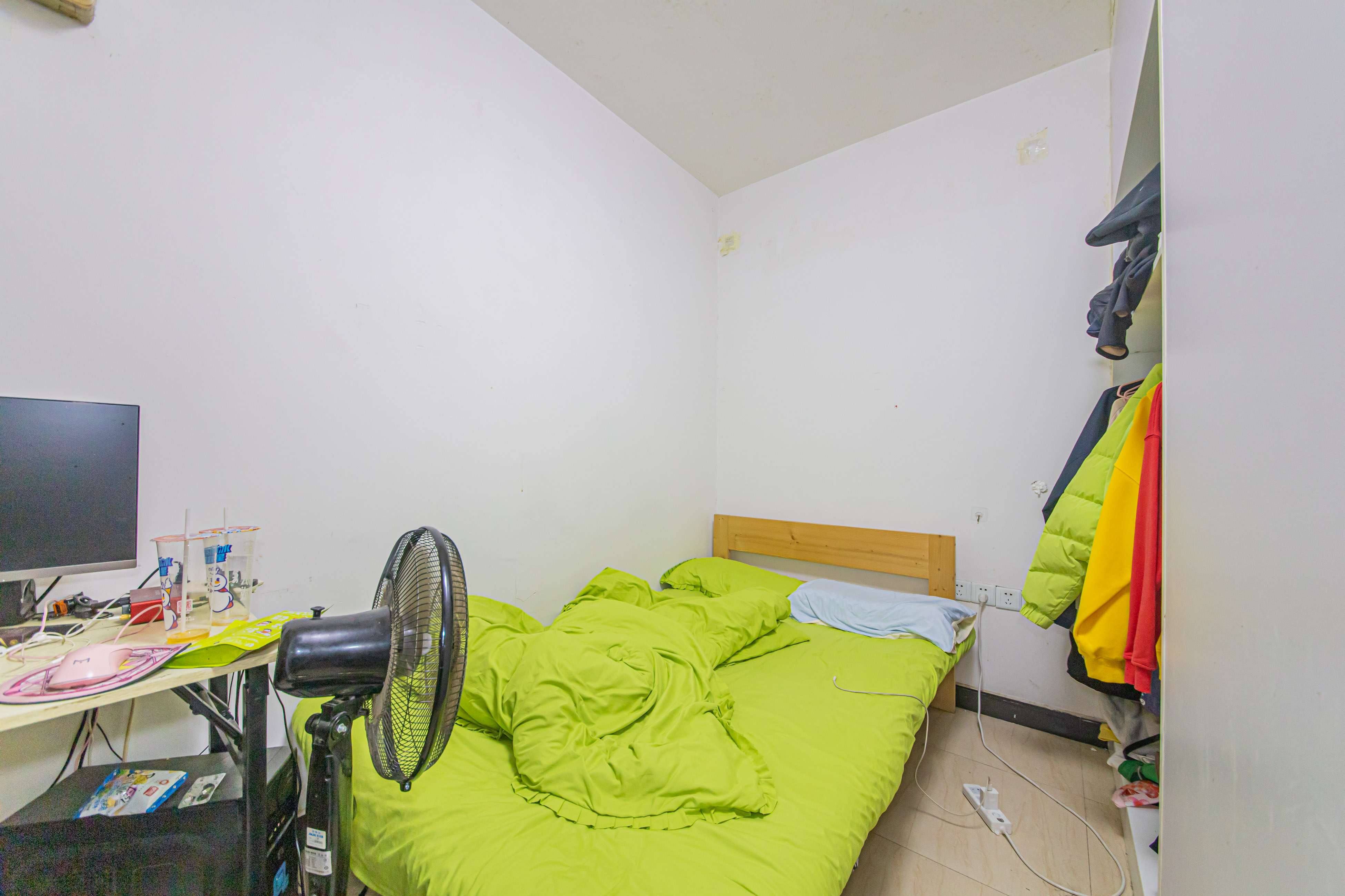 上峰苑（兰亭玥岛）  2室1厅1卫    48.0万卧室