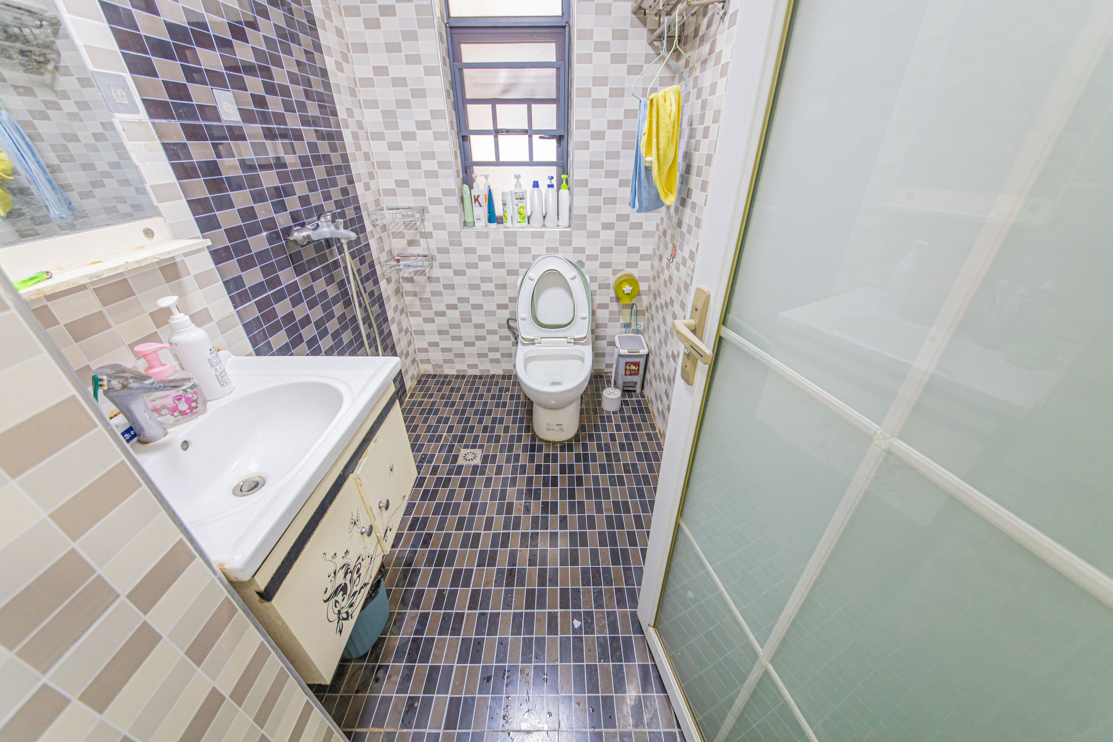 上峰苑（兰亭玥岛）  2室1厅1卫    48.0万卫生间