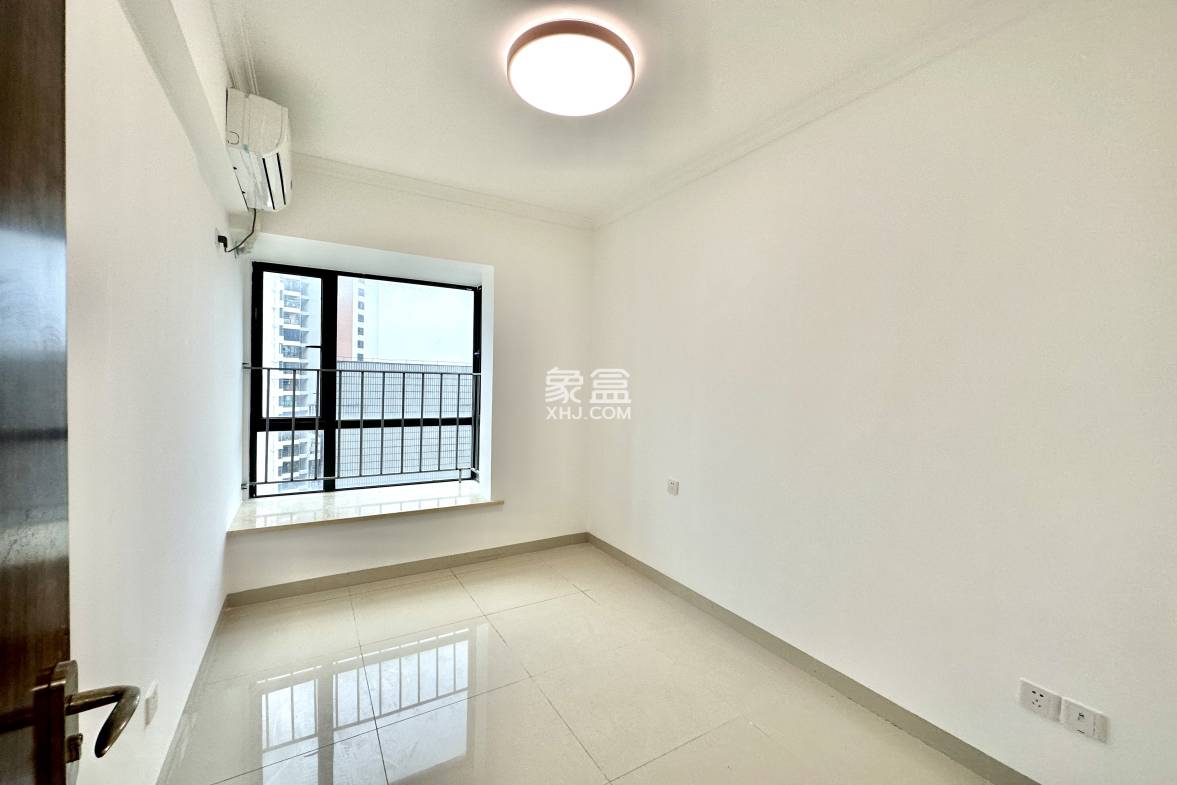 美丽华居 2室2厅1卫 109.00万 美丽华居 2室2厅1卫 109.00万卧室