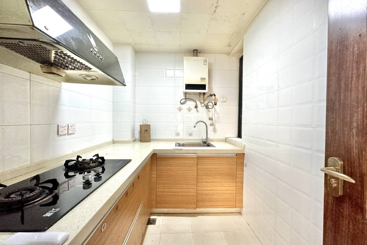 美丽华居 2室2厅1卫 109.00万 美丽华居 2室2厅1卫 109.00万厨房